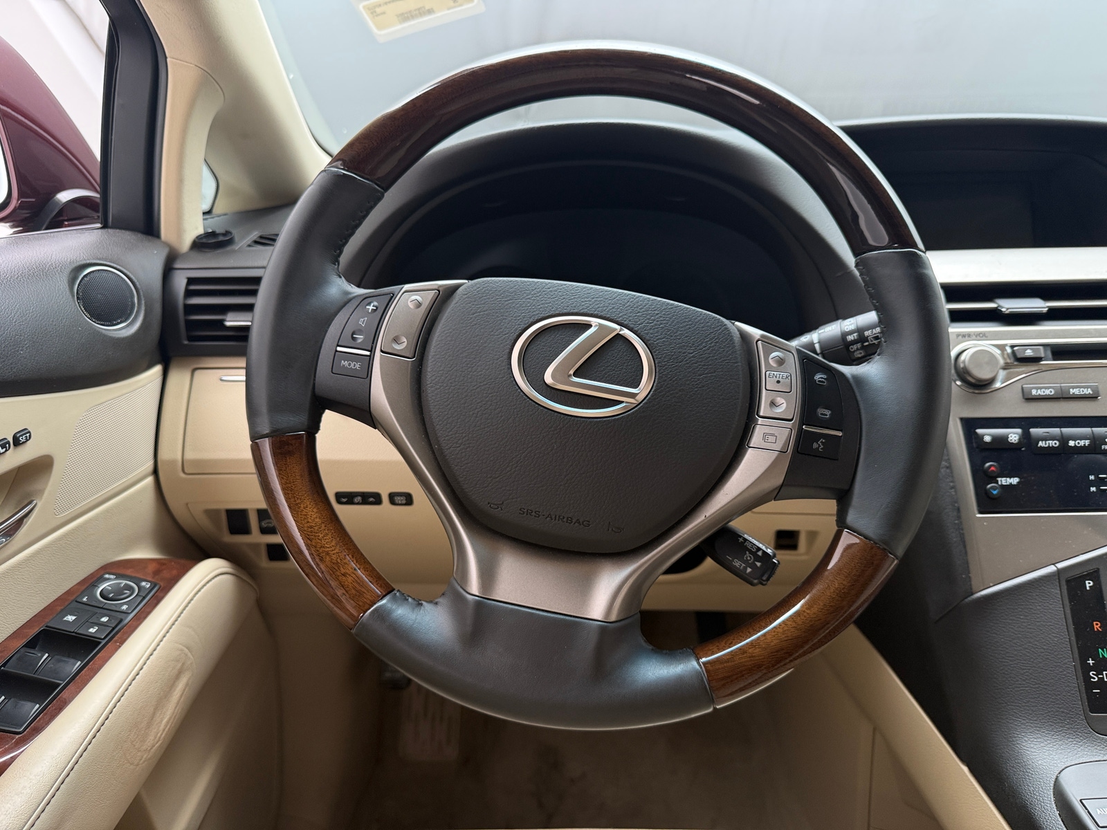 Thumbnail: 2013 Lexus RX - 5