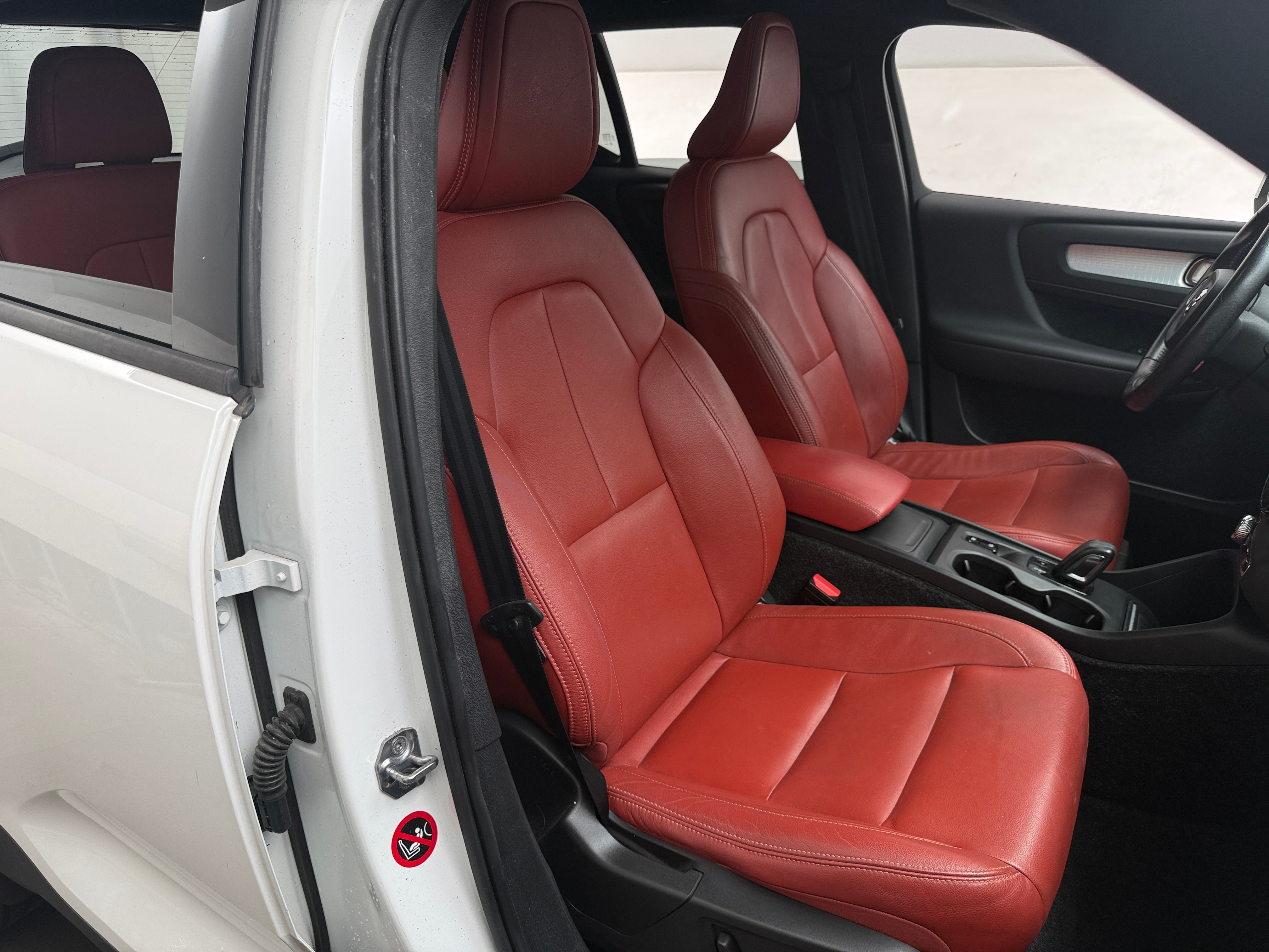 2019 Volvo XC40 Momentum - Photo 9