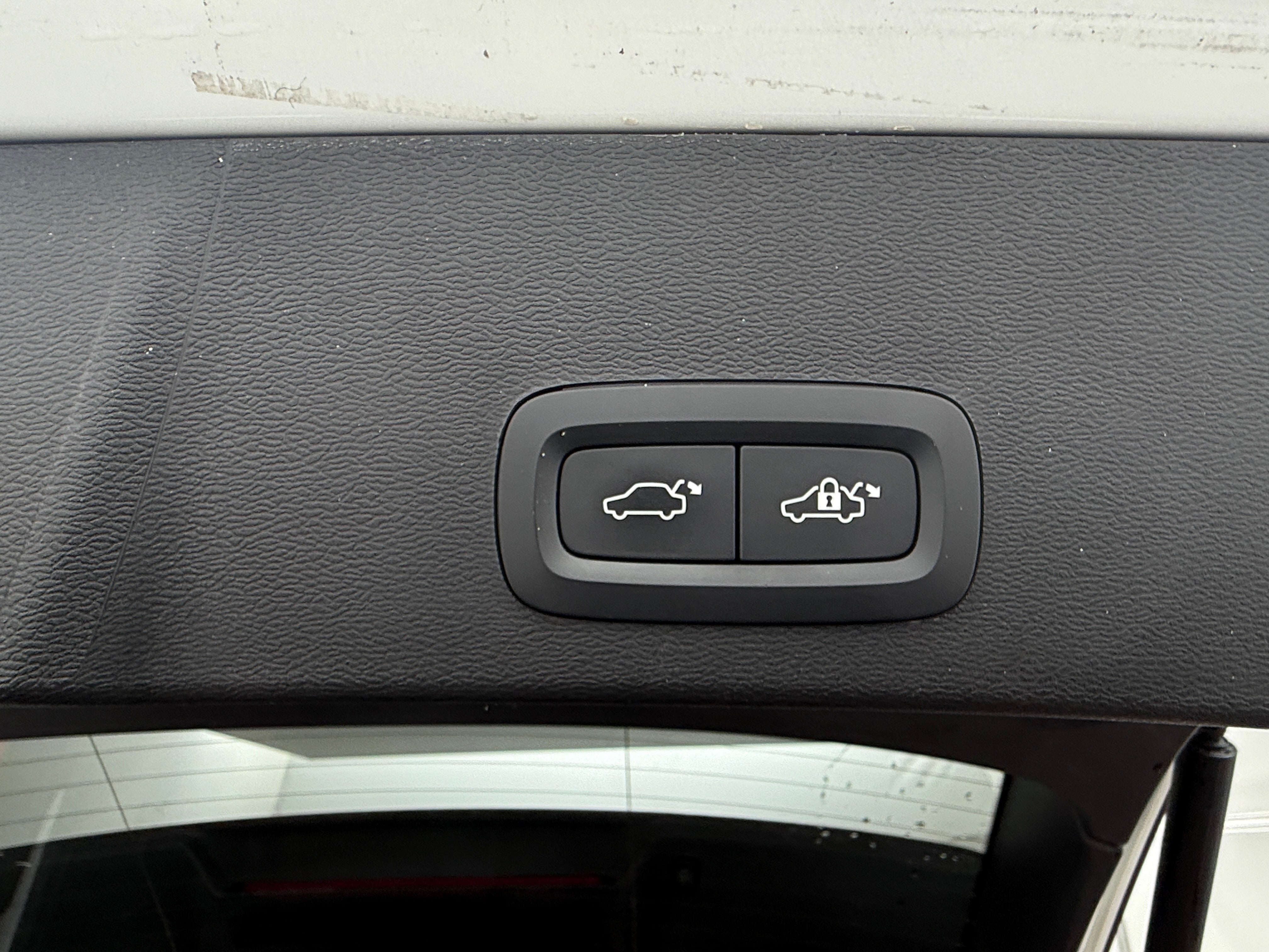 2019 Volvo XC40 Momentum - Photo 19