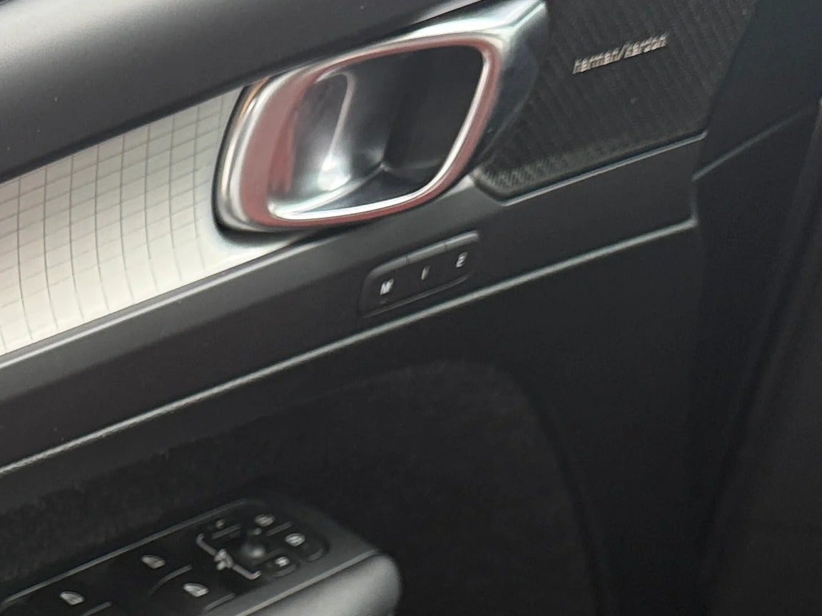 2019 Volvo XC40 Momentum - Photo 17