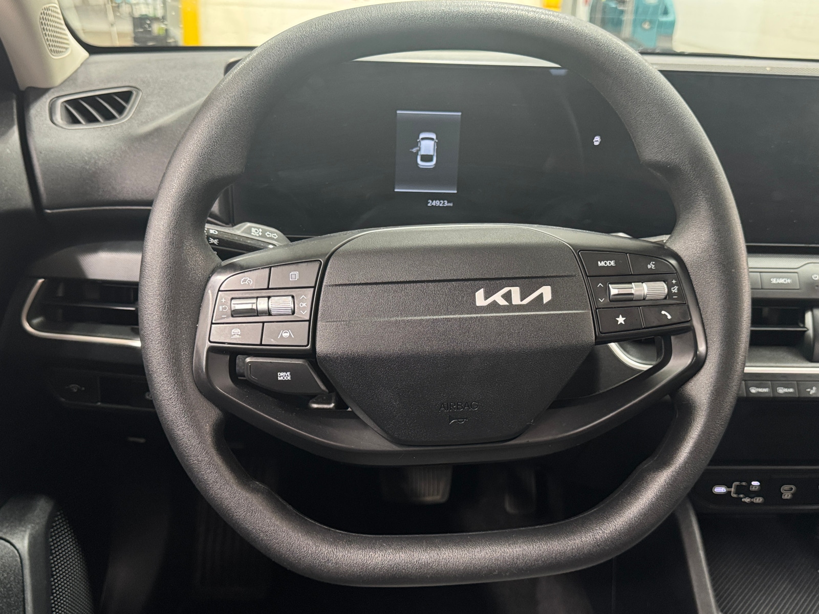 Thumbnail: 2025 Kia K4 - 5