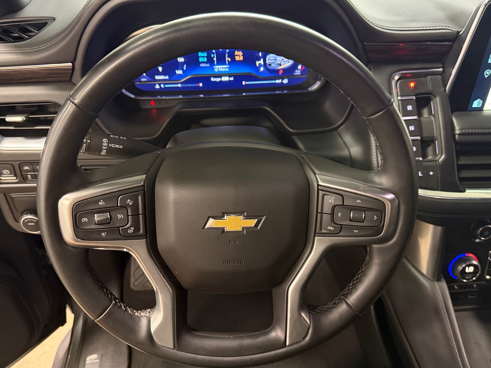 Thumbnail: 2023 Chevrolet Tahoe - 4