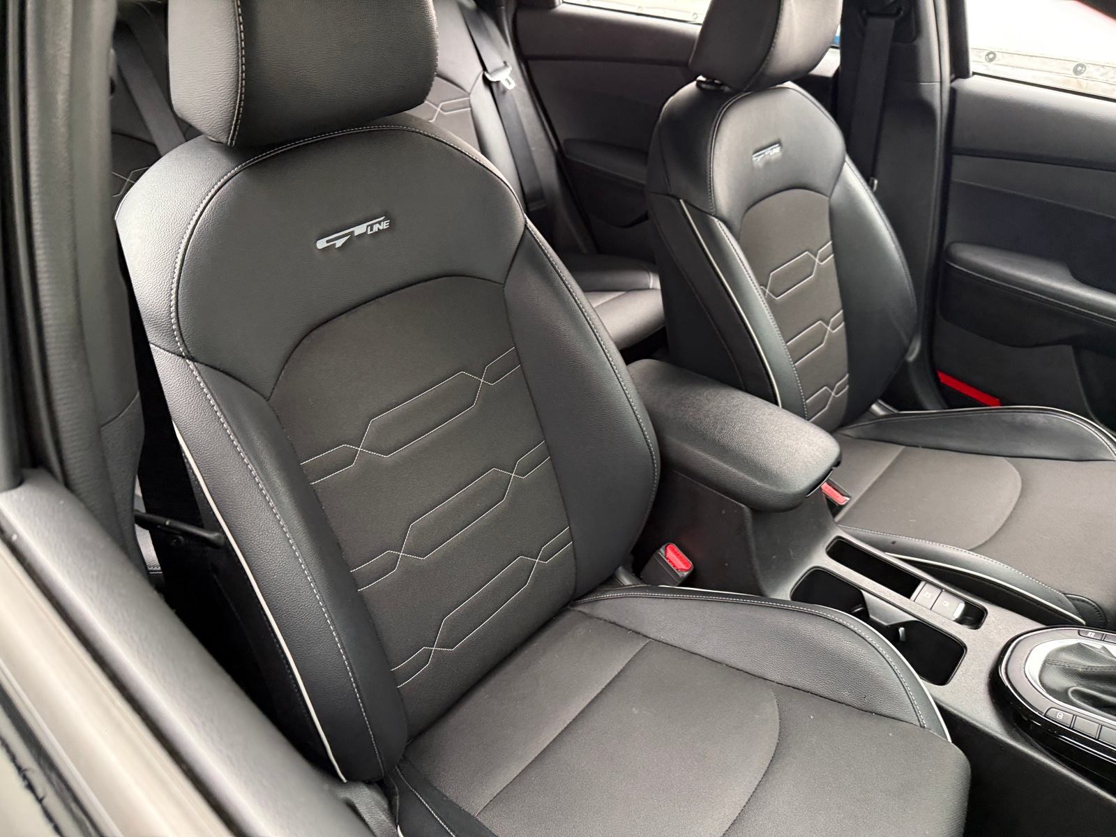 Thumbnail: 2023 Kia Forte - 2