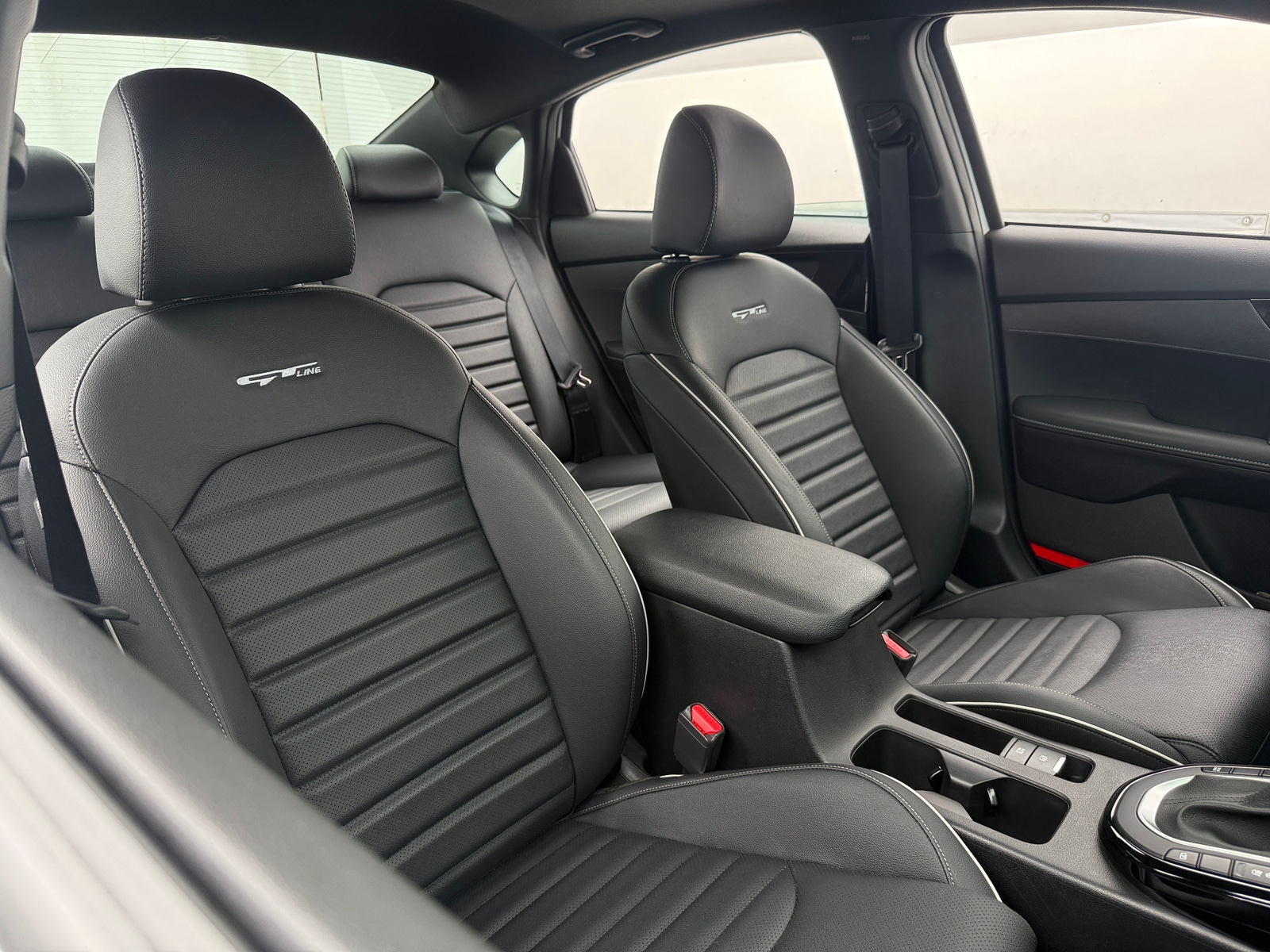 Thumbnail: 2023 Kia Forte - 2