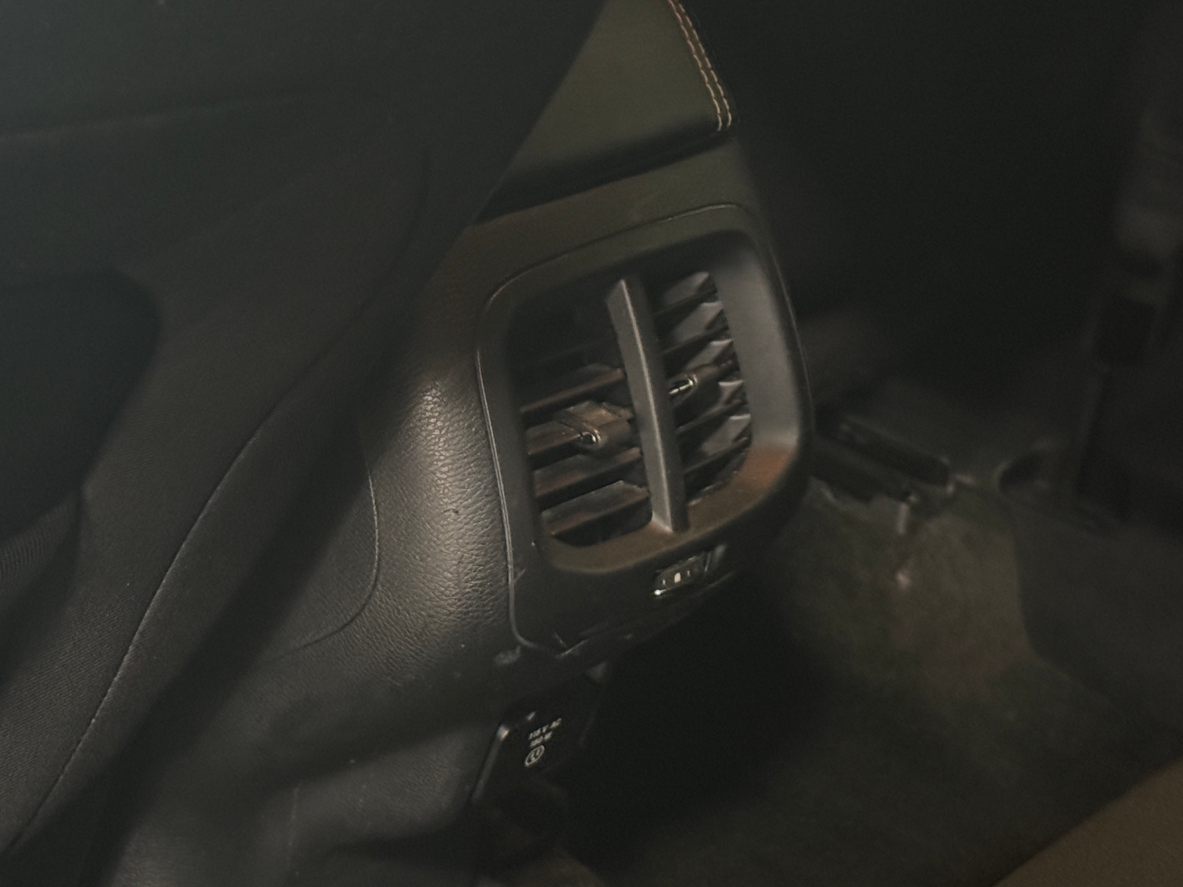 Used 2015 Jeep Cherokee Altitude with VIN 1C4PJLCSXFW722236 for sale in Pewaukee, WI