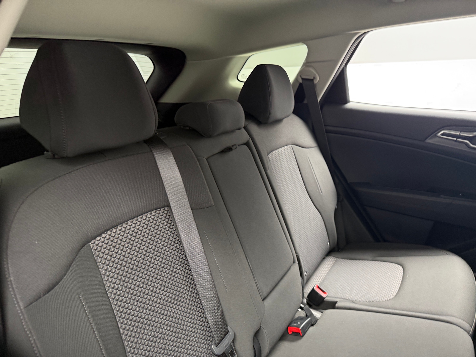 Thumbnail: 2025 Kia Sportage - 6