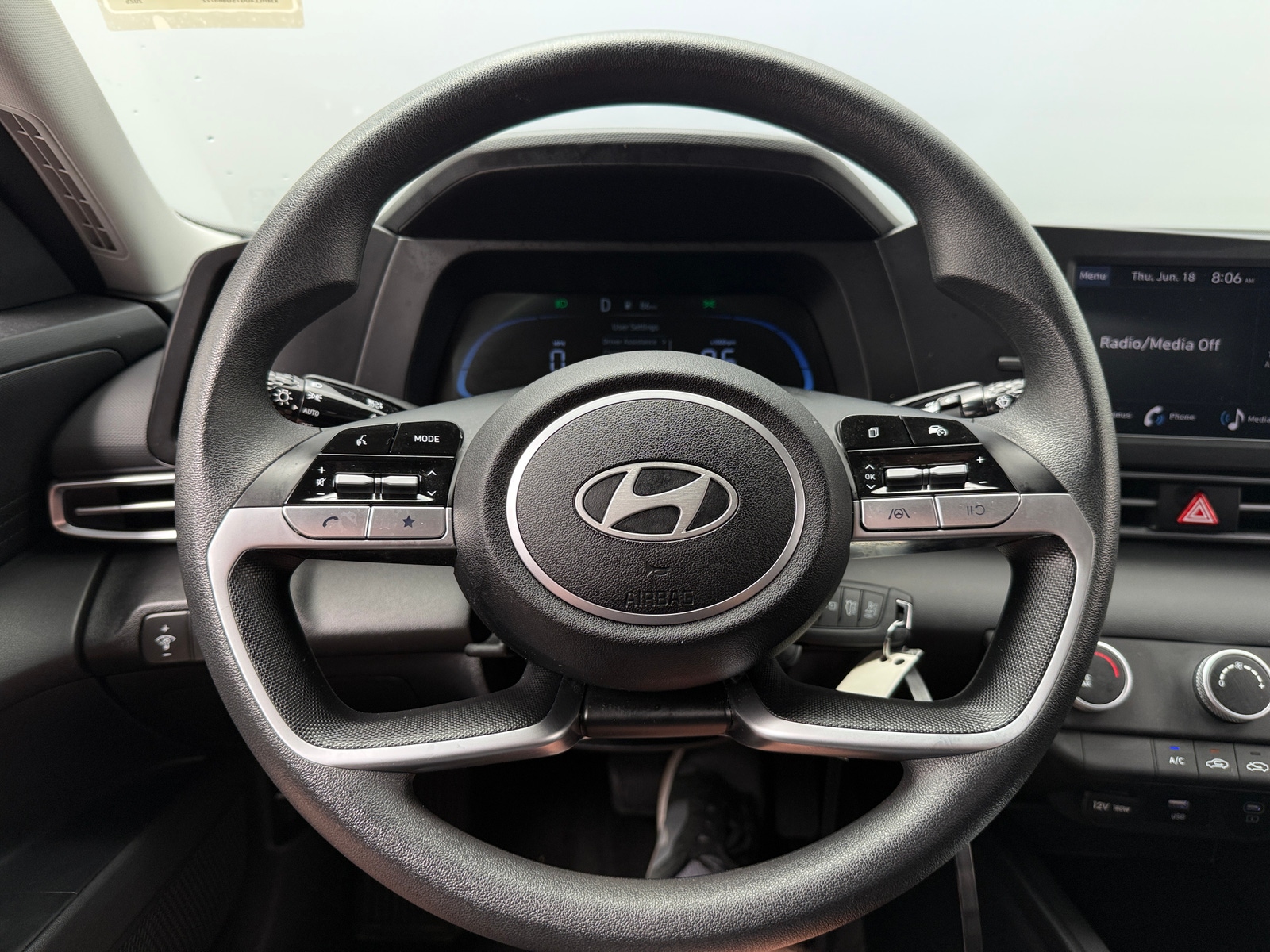 Thumbnail: 2025 Hyundai Elantra - 5