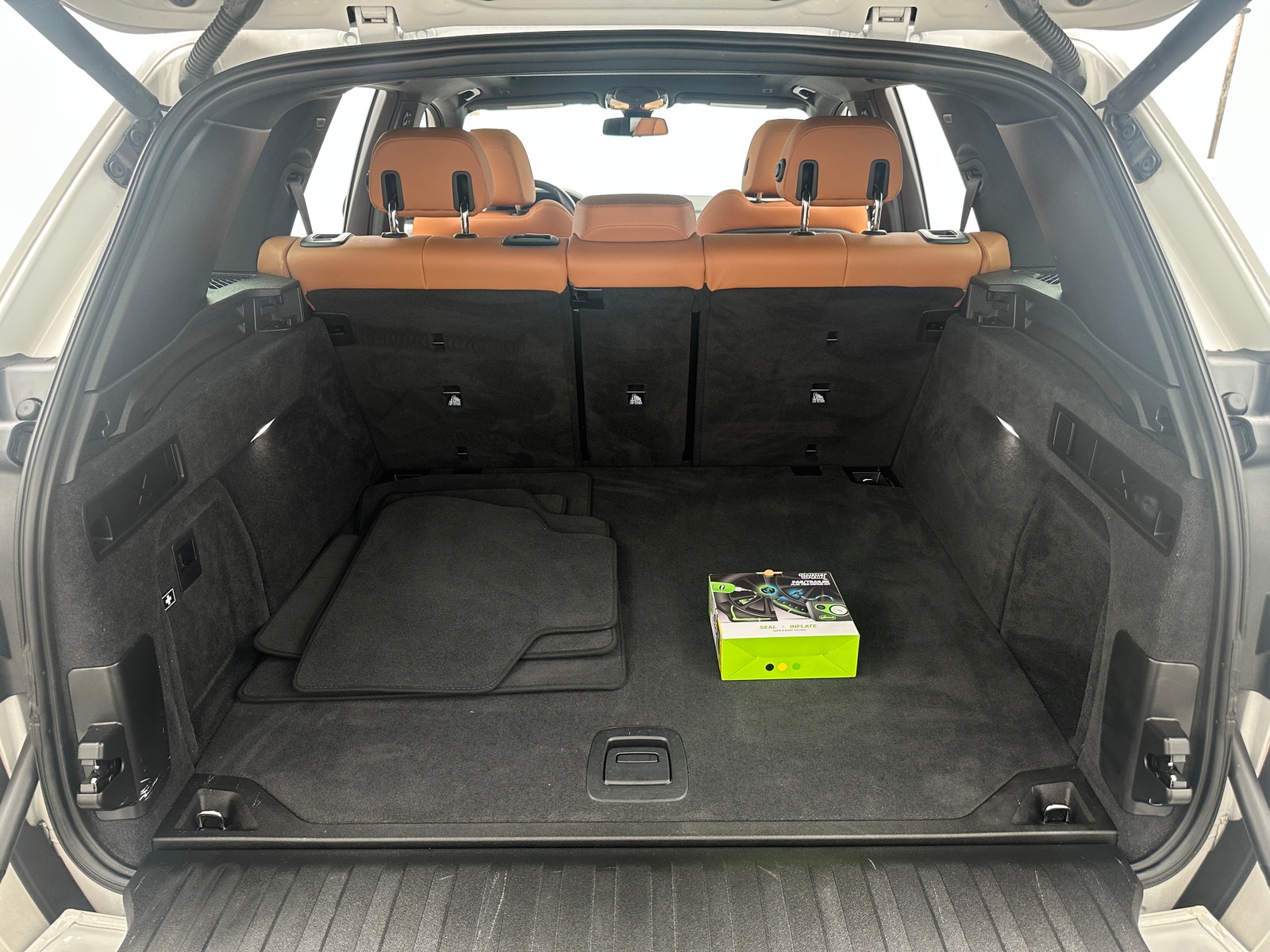 Thumbnail: 2023 BMW X5 - 6