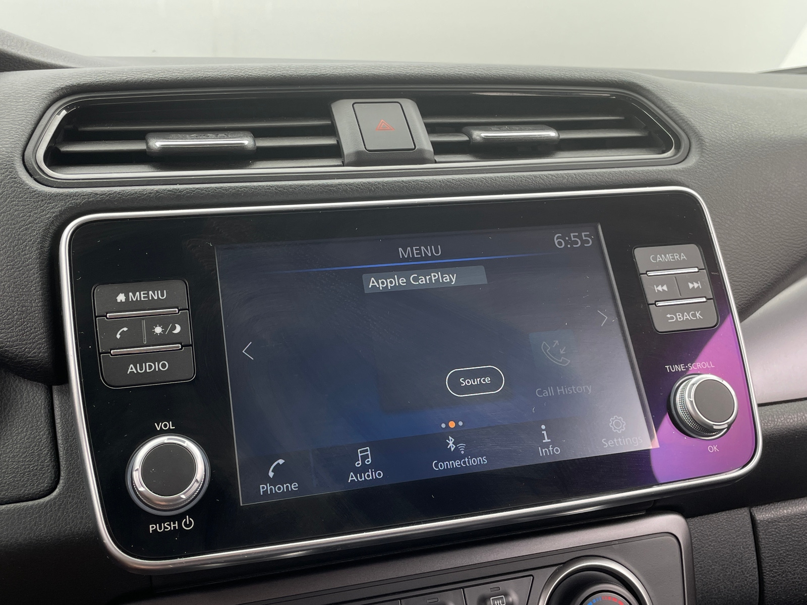 Thumbnail: 2023 Nissan Leaf - 4