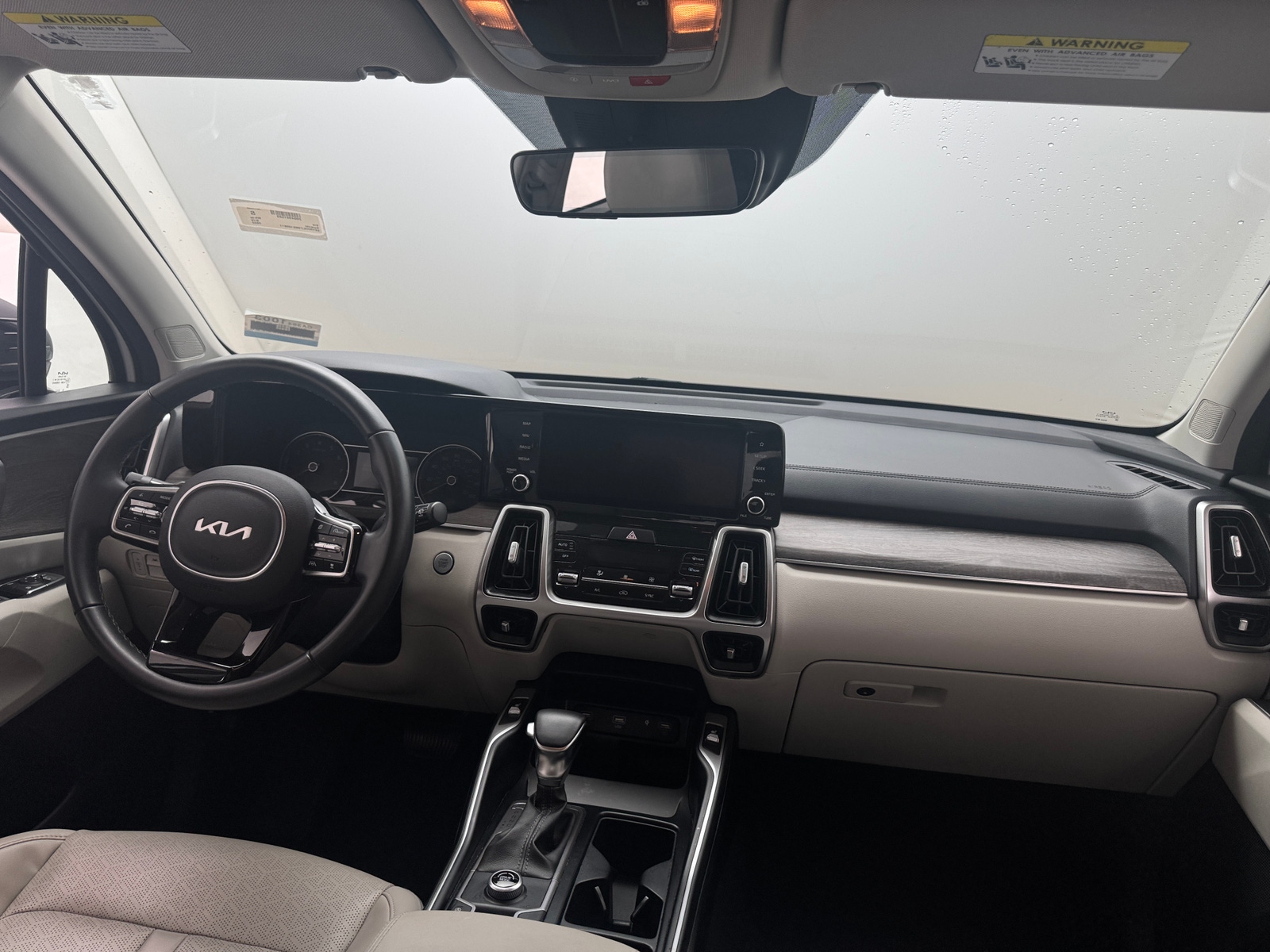 Thumbnail: 2022 Kia Sorento - 2