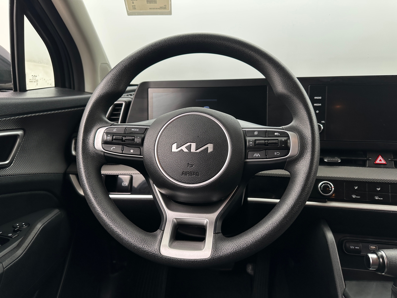 Thumbnail: 2024 Kia Sportage - 5