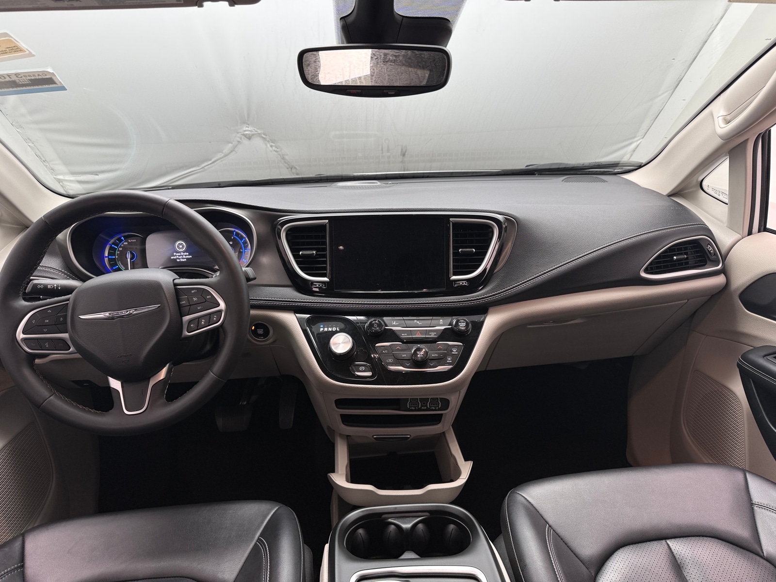 Thumbnail: 2024 Chrysler Pacifica - 2