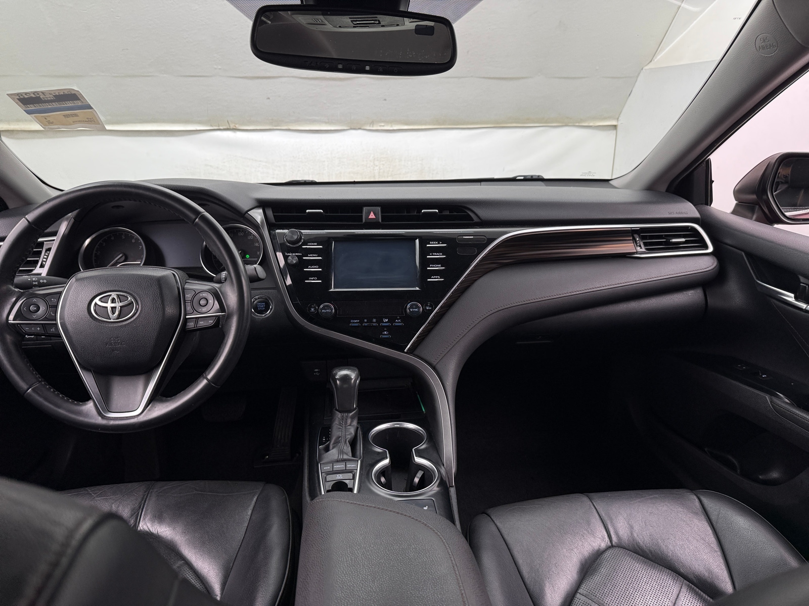 Thumbnail: 2018 Toyota Camry - 3