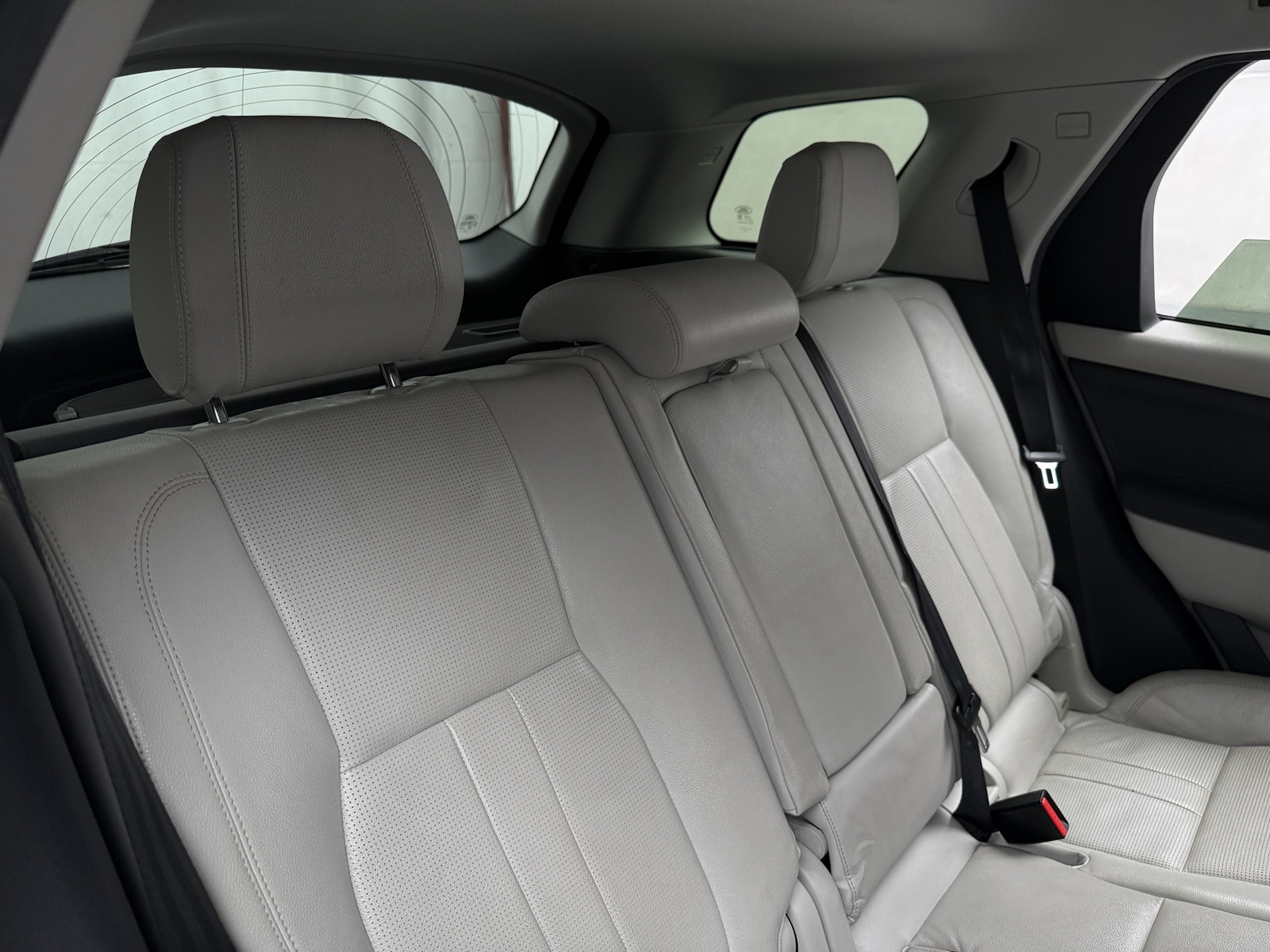 Thumbnail: 2019 Land Rover Discovery Sport - 5