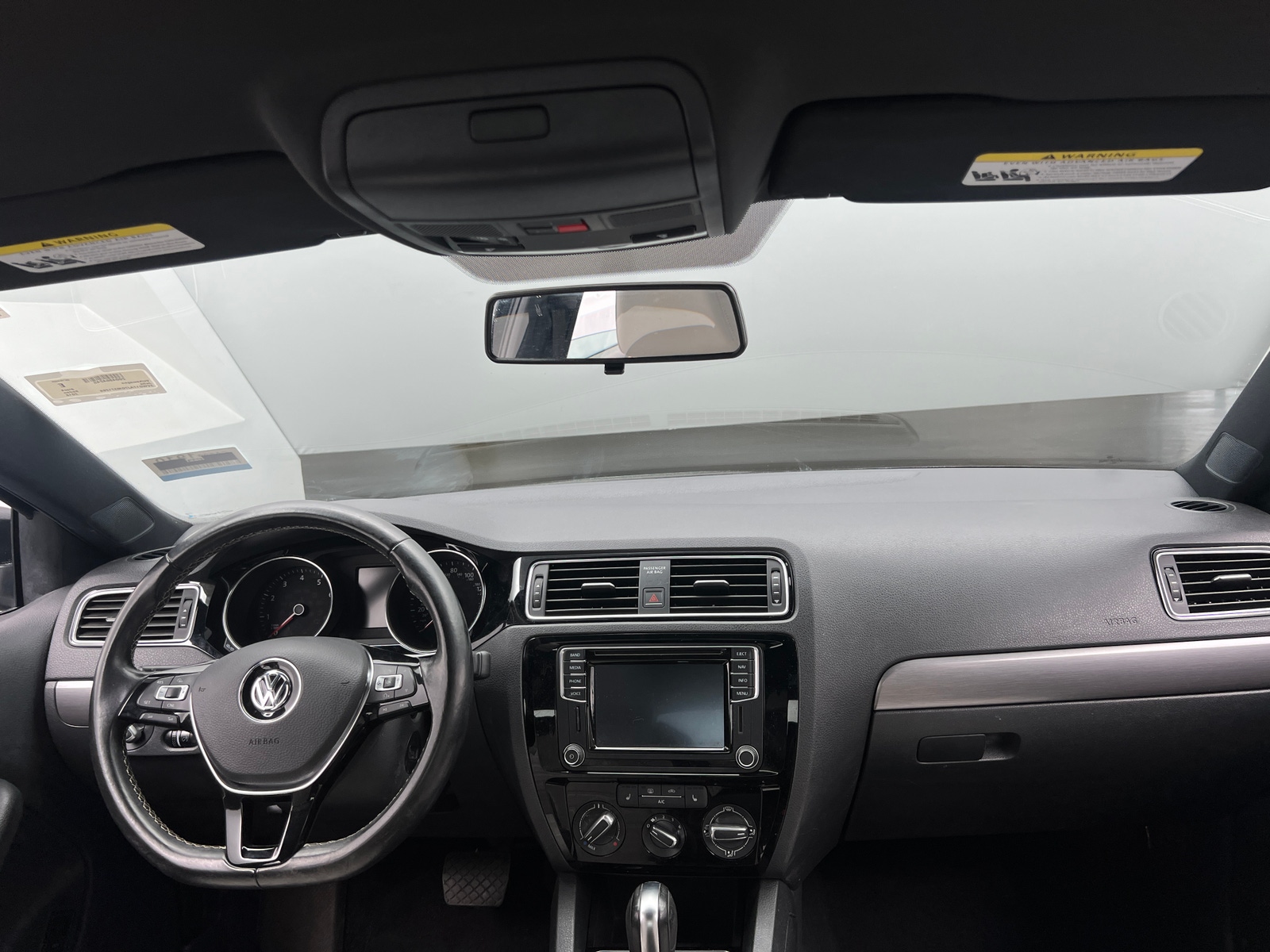 Thumbnail: 2016 Volkswagen Jetta - 2