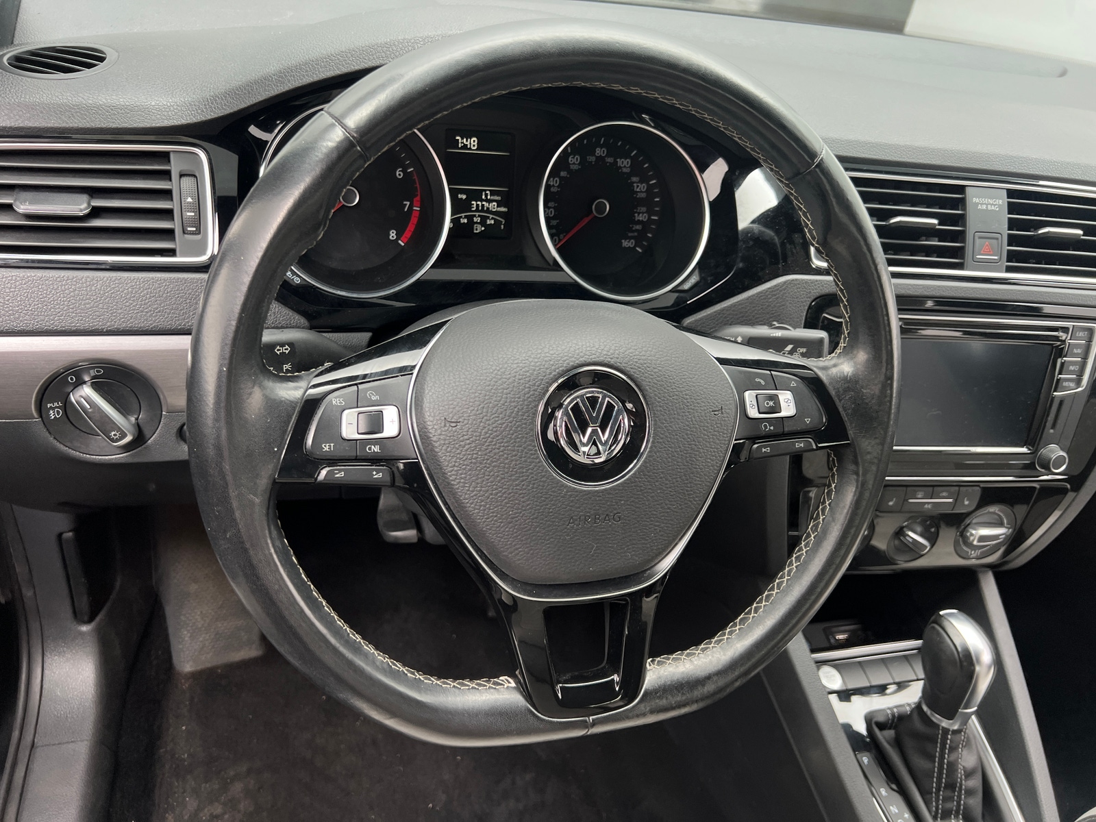 Thumbnail: 2016 Volkswagen Jetta - 4