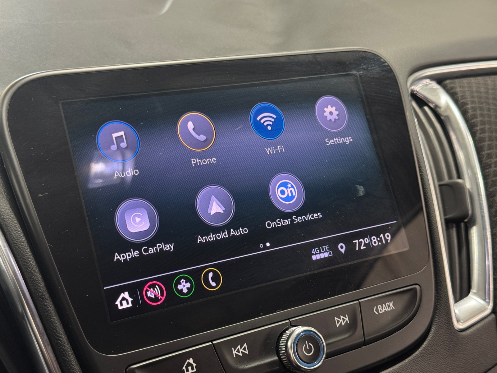 Thumbnail: 2019 Chevrolet Malibu - 4