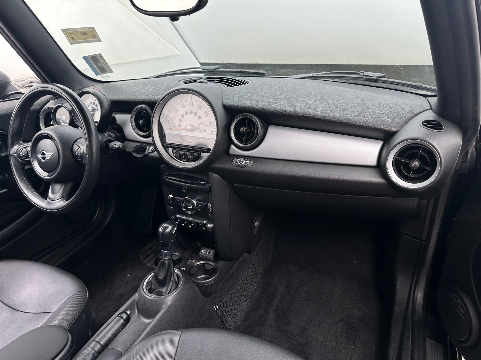 Thumbnail: 2014 MINI Cooper Convertible - 3