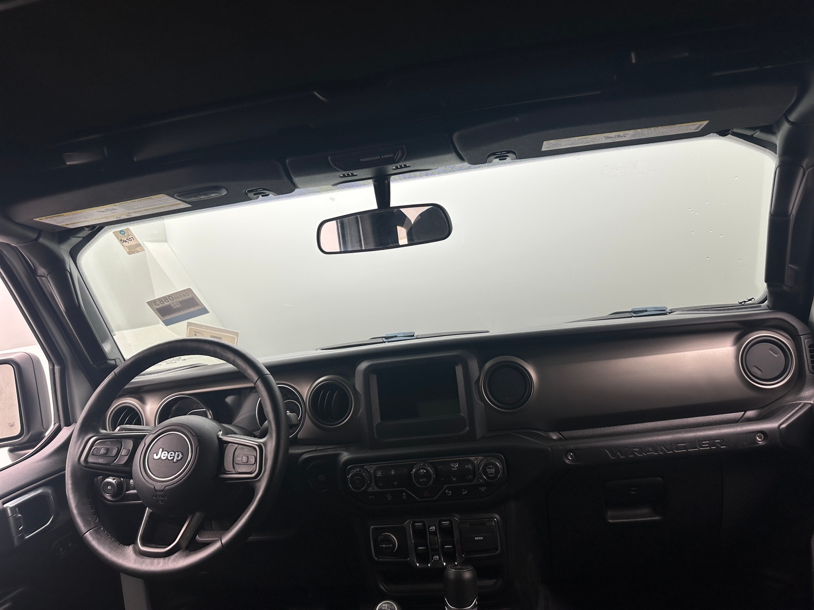 Thumbnail: 2019 Jeep Wrangler - 3
