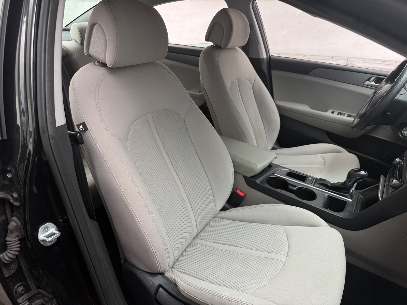 Thumbnail: 2016 Hyundai Sonata - 2