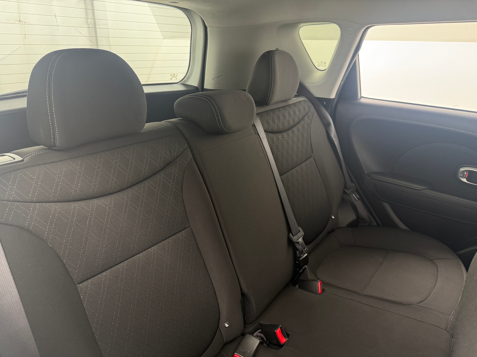 Thumbnail: 2015 Kia Soul - 6