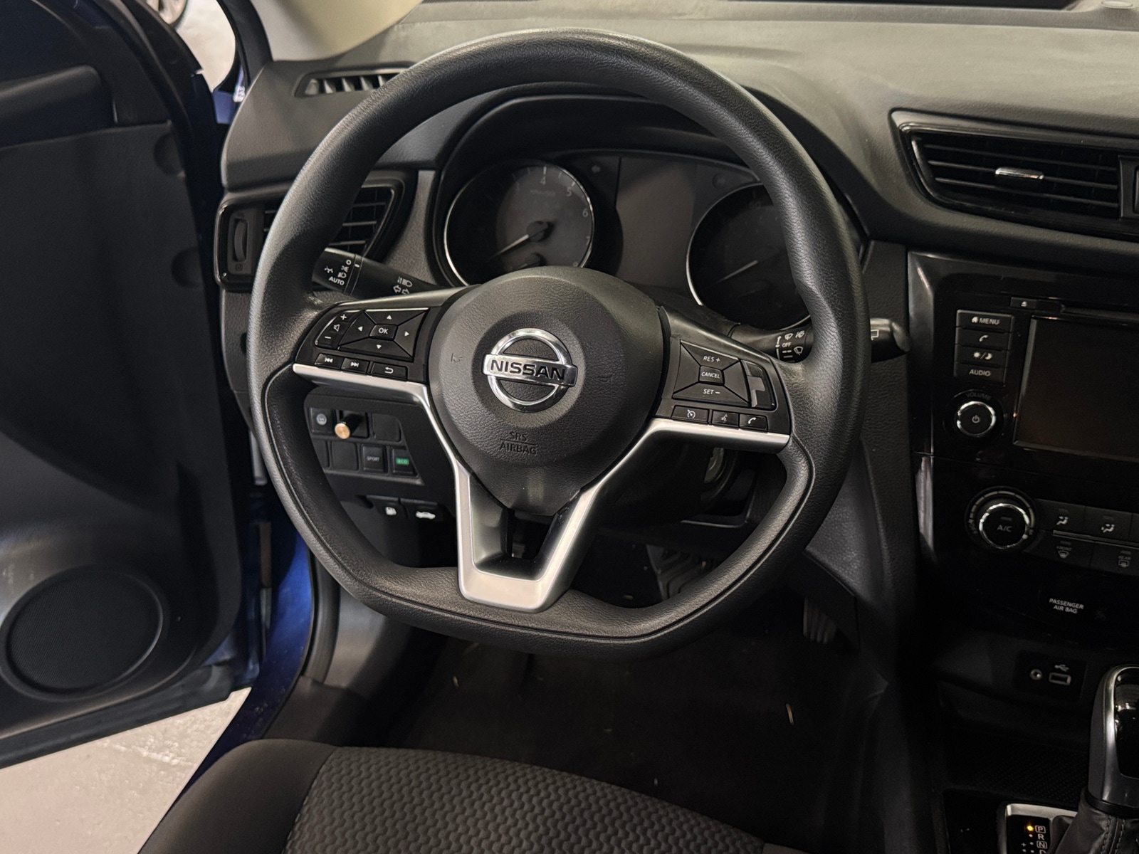 Thumbnail: 2020 Nissan Rogue Sport - 5