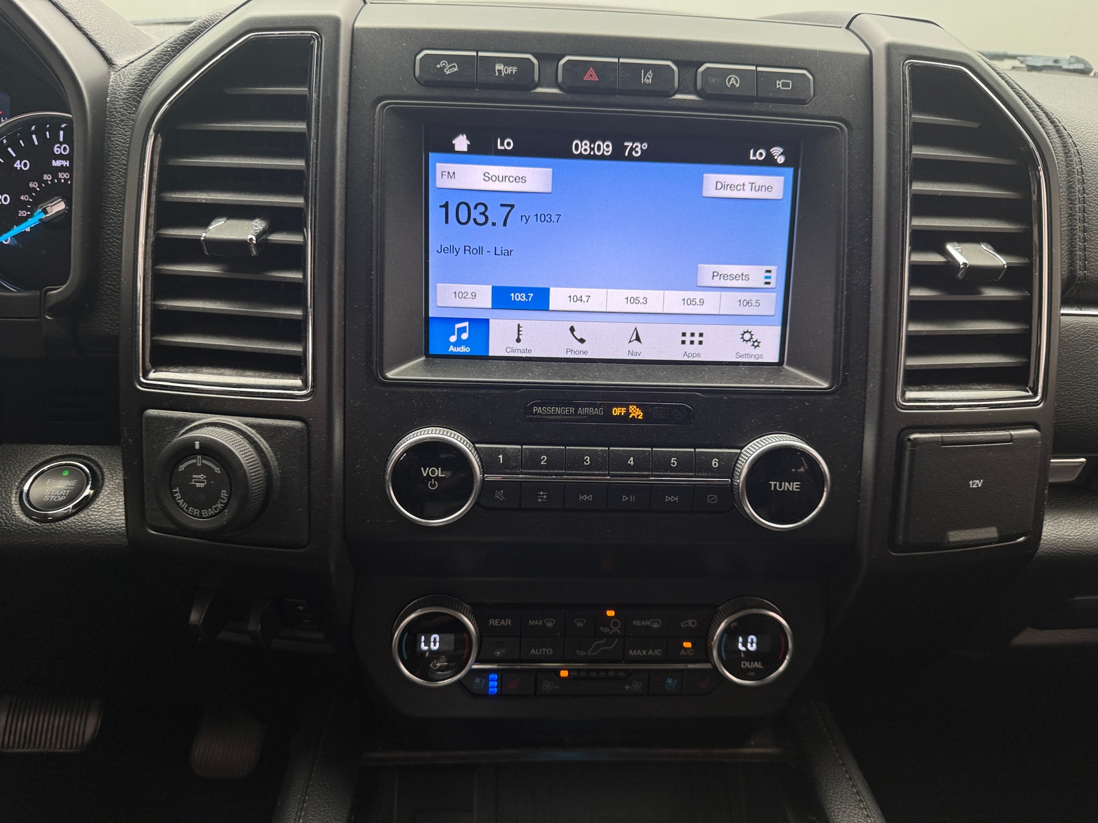 Thumbnail: 2019 Ford Expedition - 3