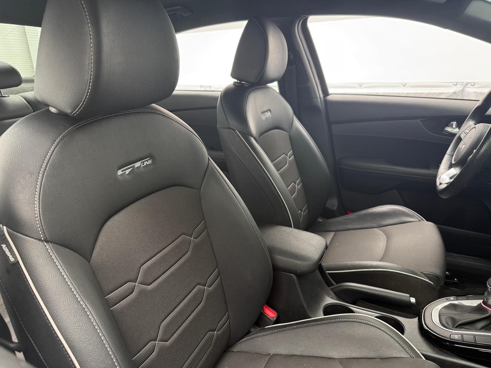 Thumbnail: 2022 Kia Forte - 2