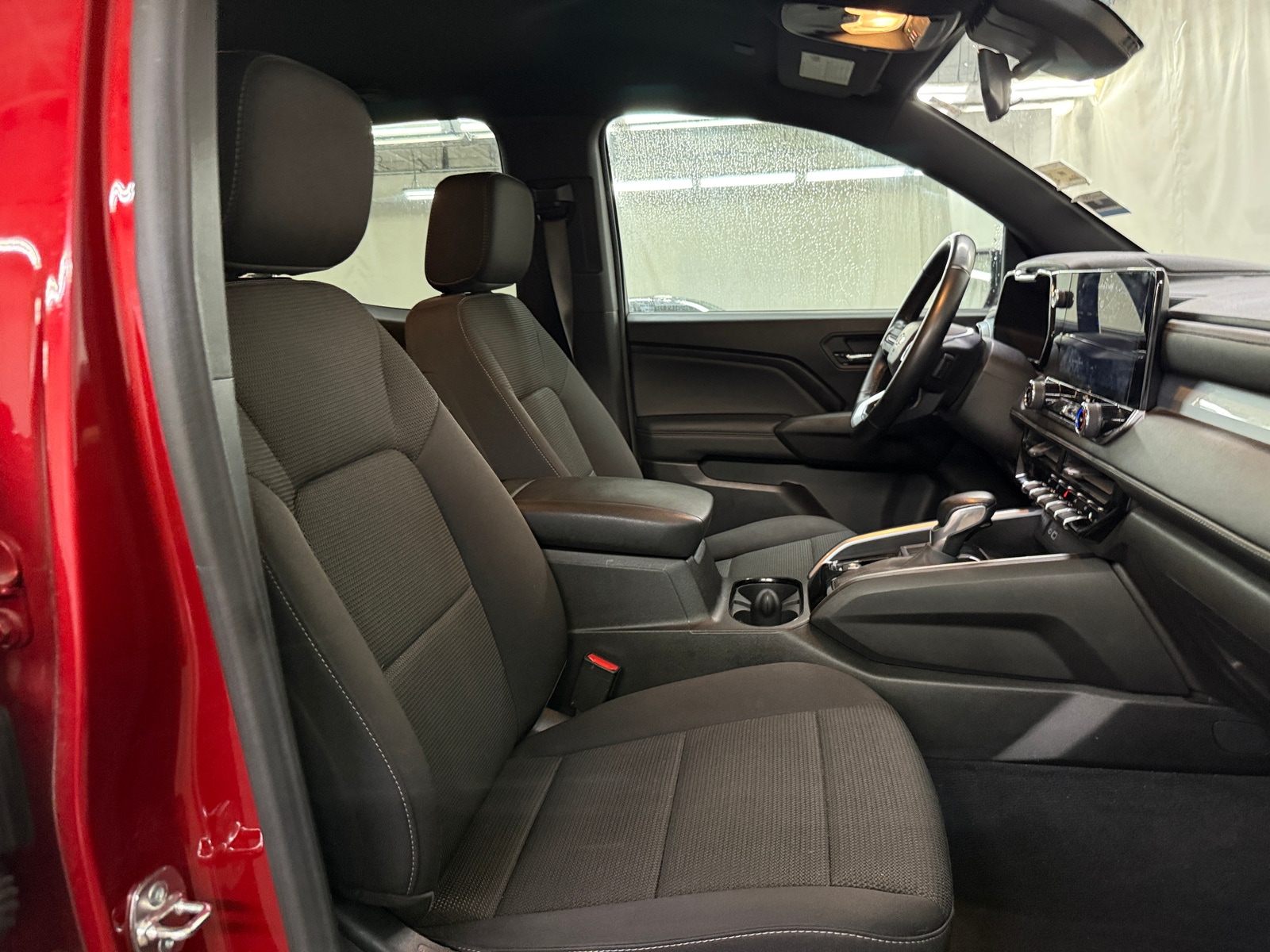 Thumbnail: 2024 Chevrolet Colorado - 2