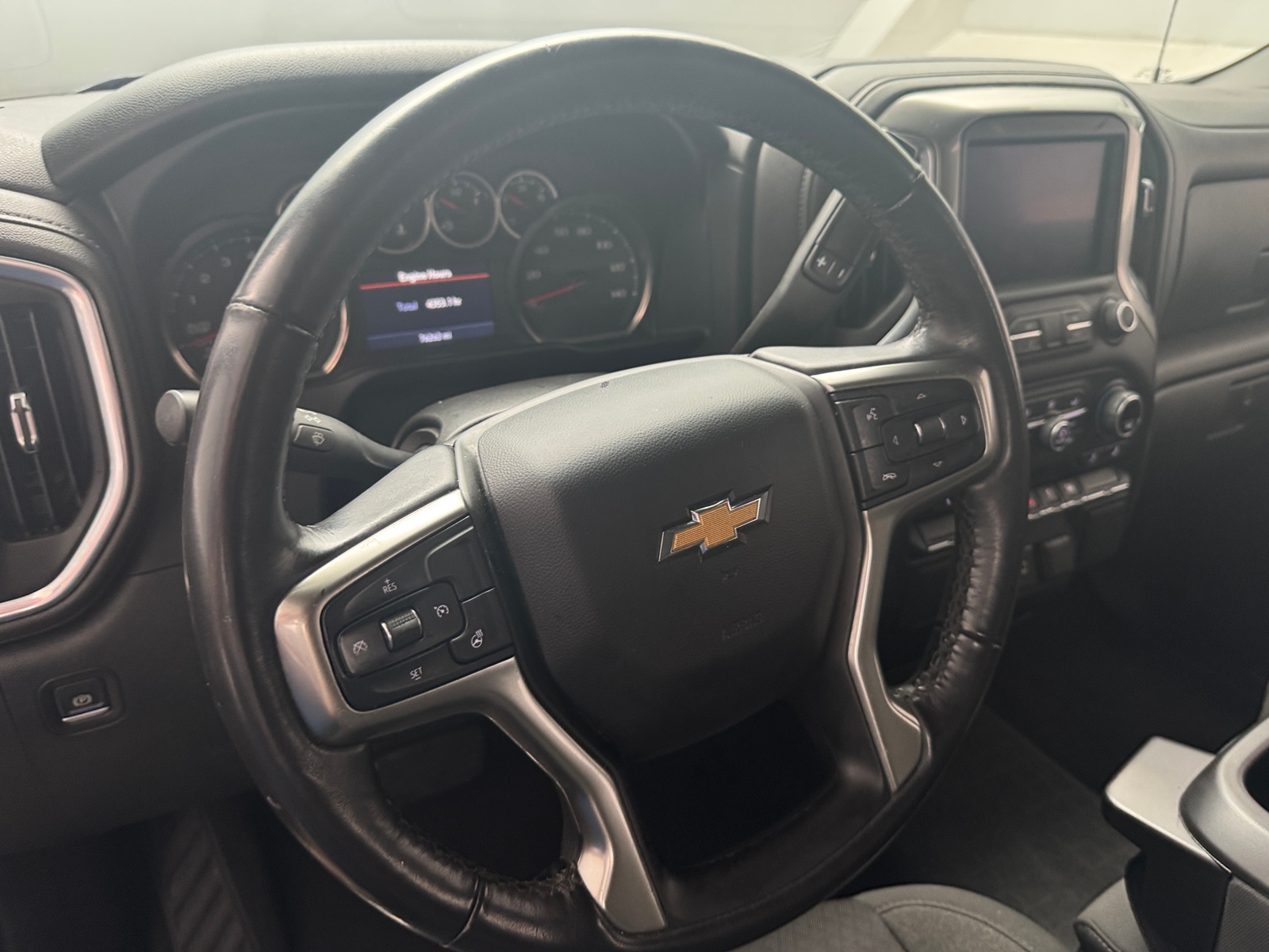 Thumbnail: 2022 Chevrolet Silverado 1500 - 5