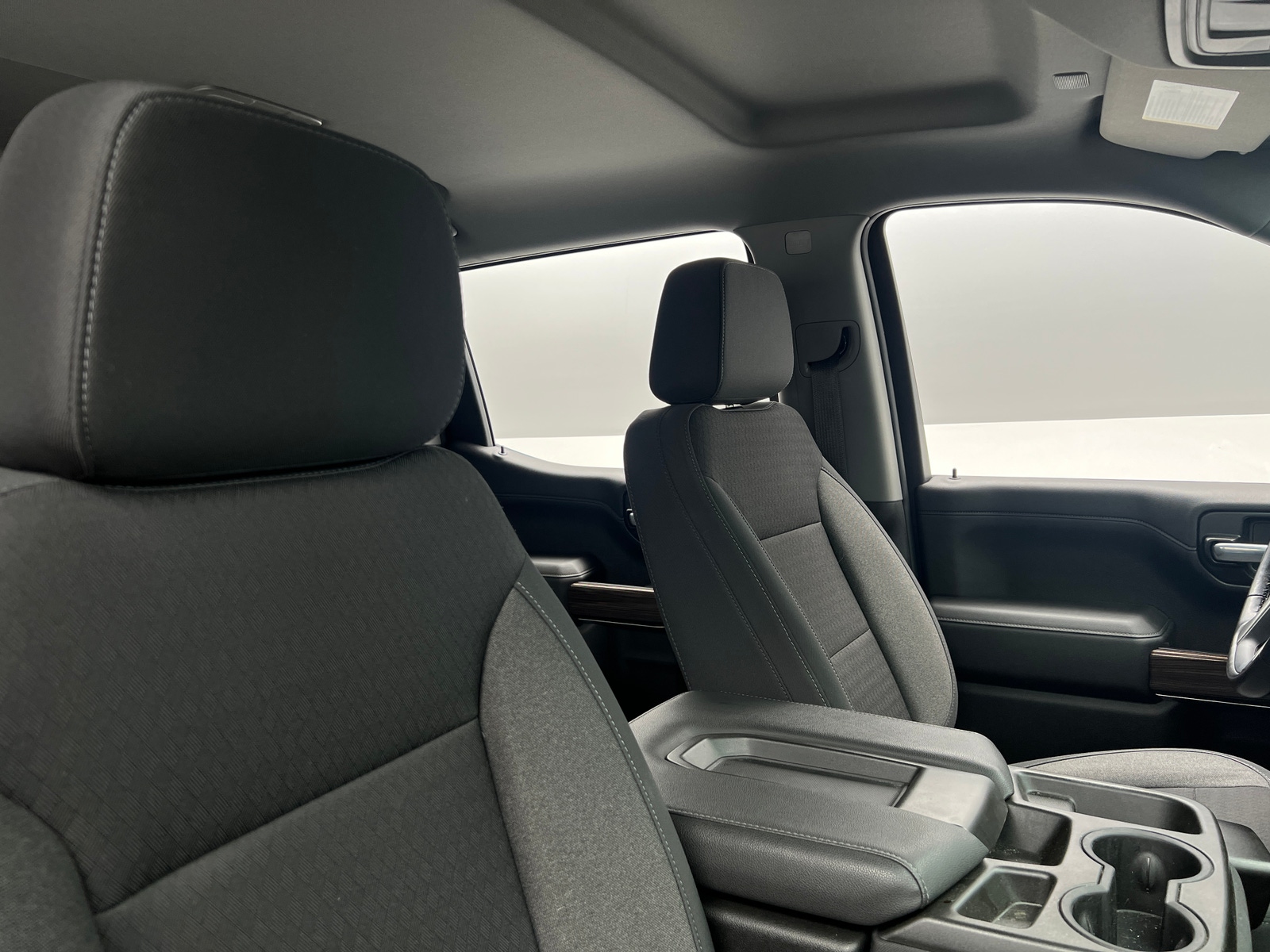 Thumbnail: 2021 Chevrolet Silverado 1500 - 2