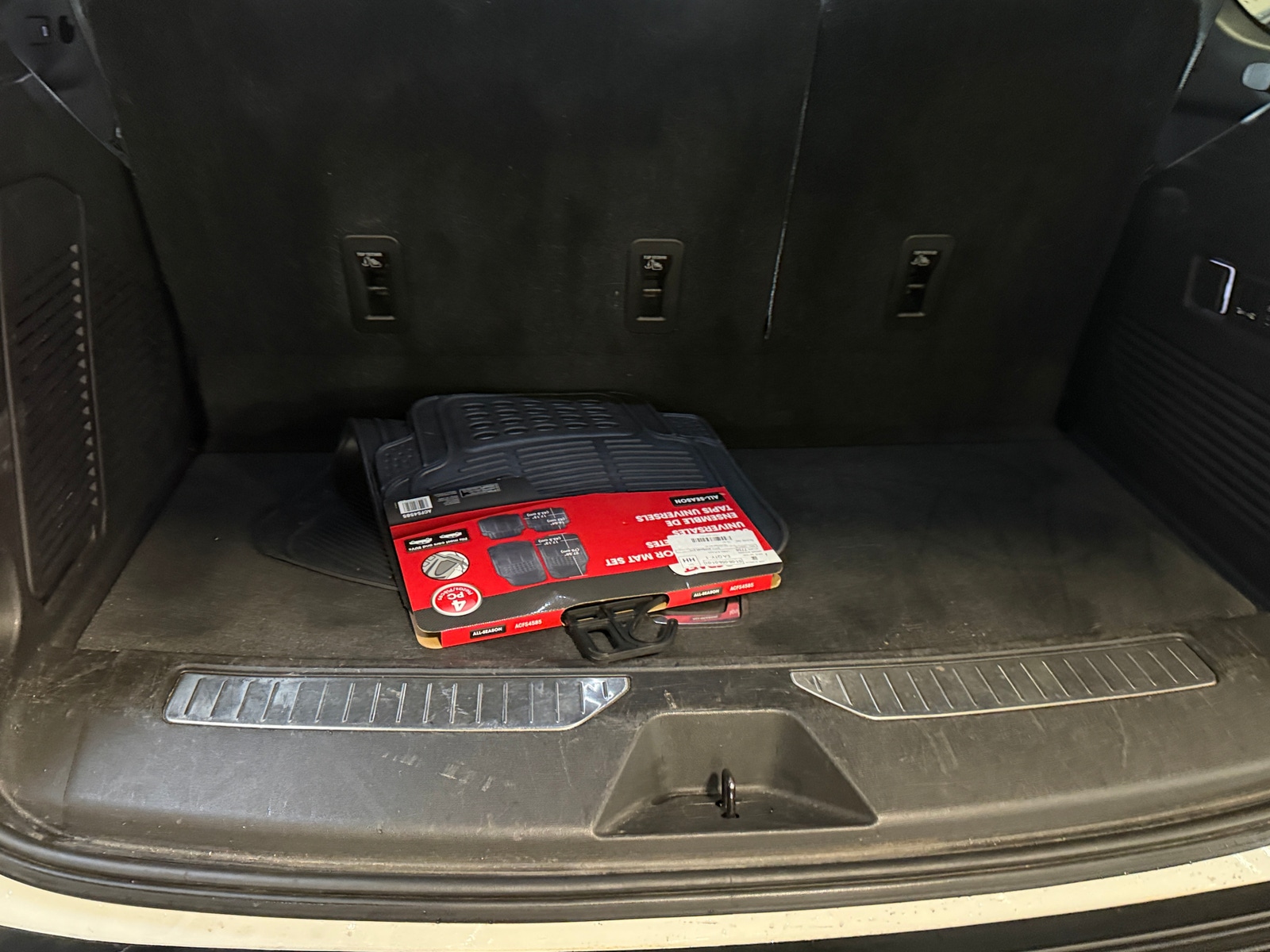 Thumbnail: 2021 GMC Yukon - 6
