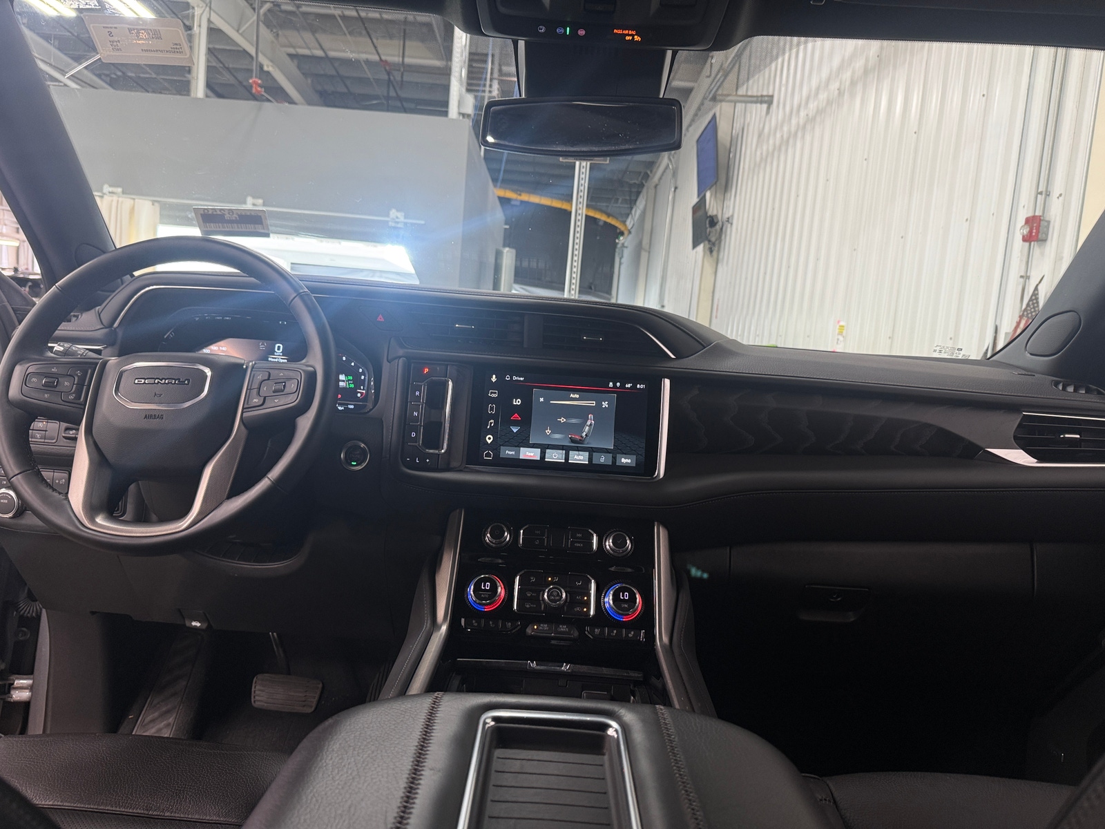 Thumbnail: 2023 GMC Yukon - 2