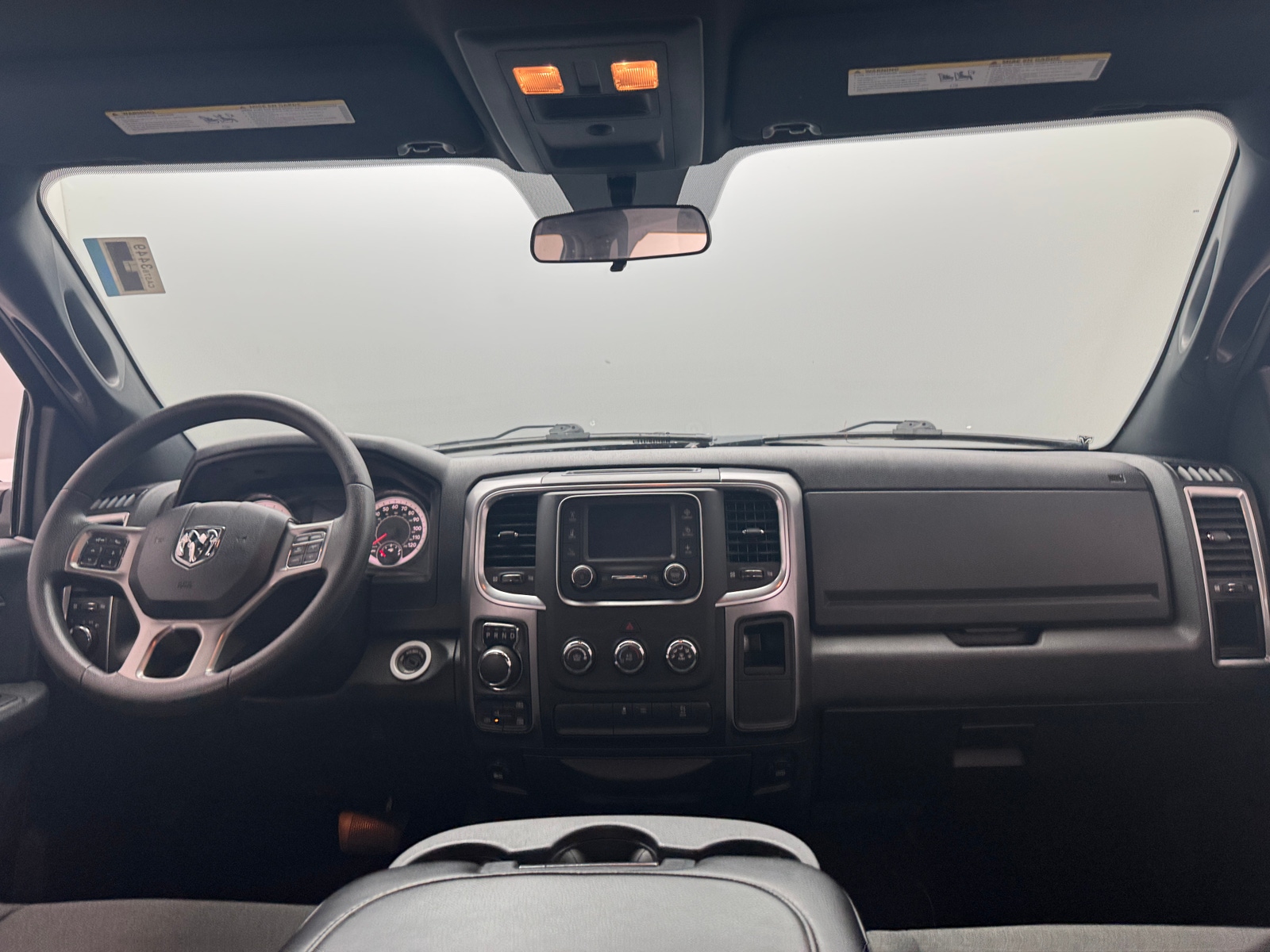 Thumbnail: 2021 RAM 1500 Classic - 3