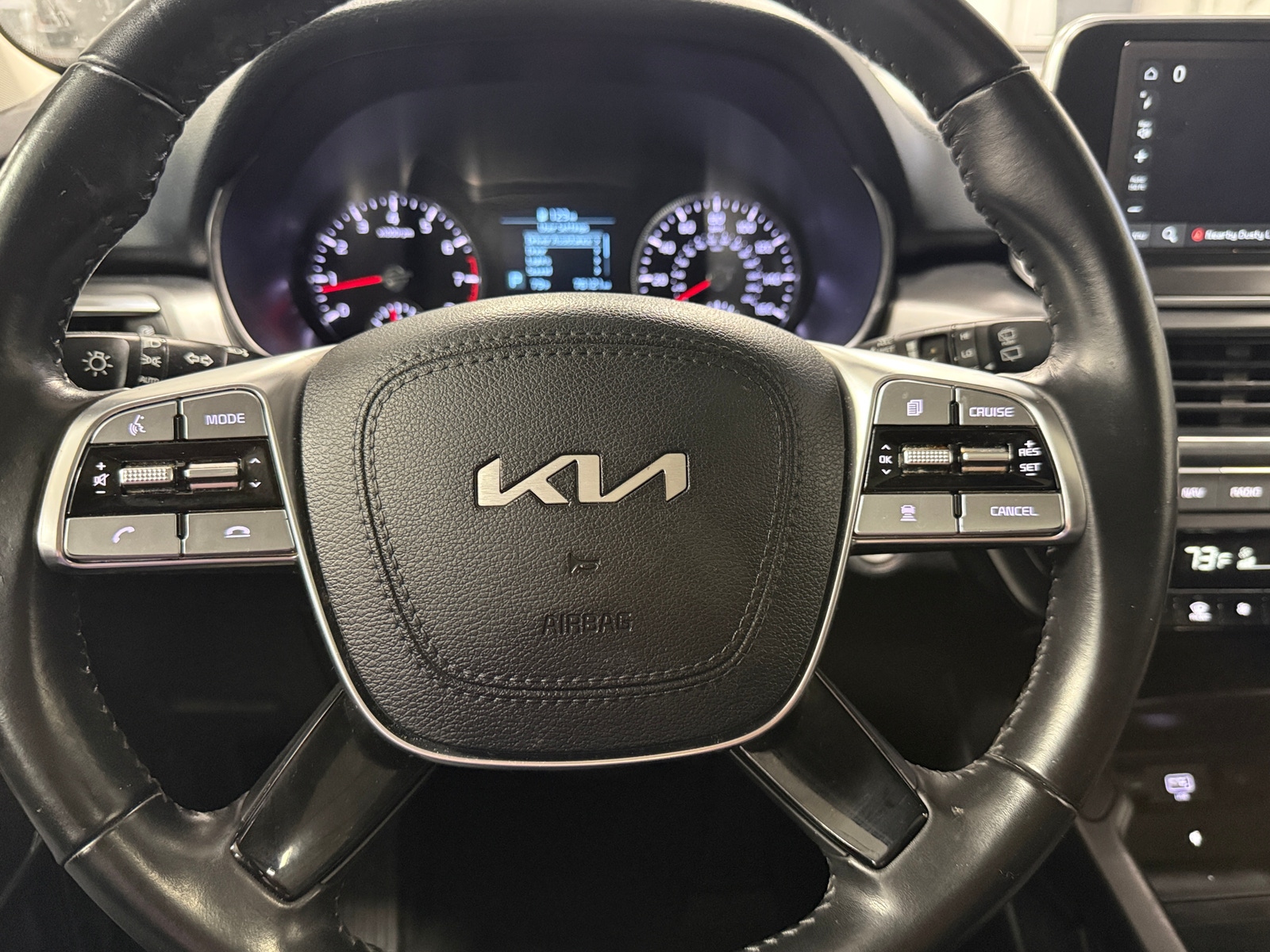 Thumbnail: 2022 Kia Telluride - 4