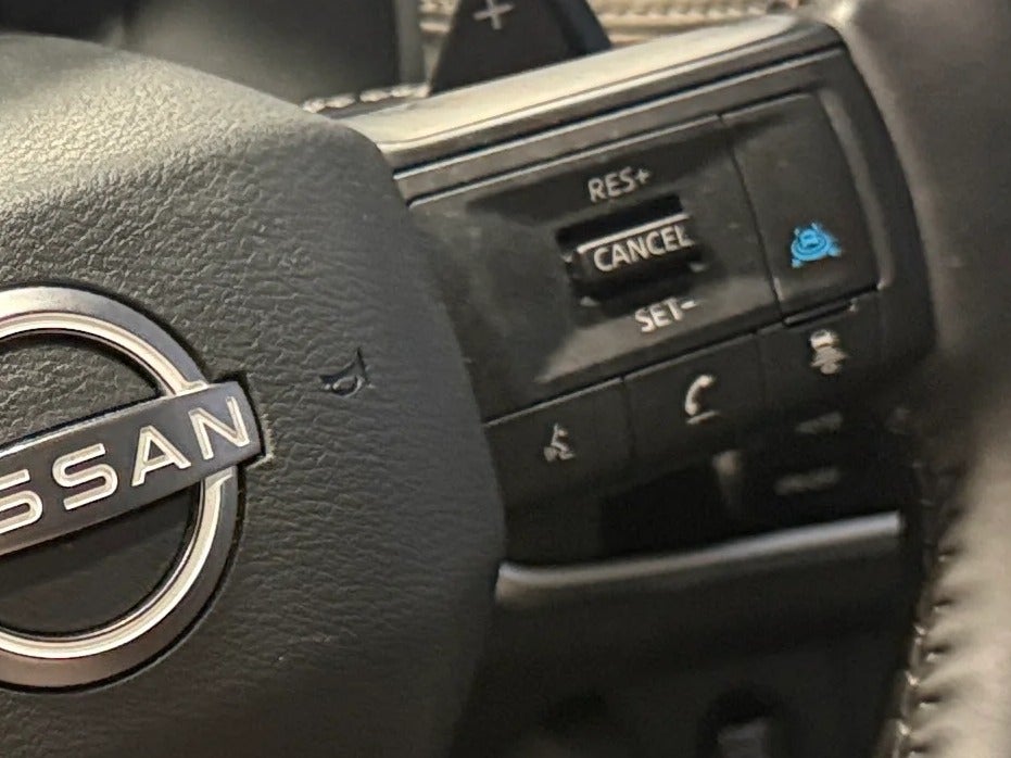 2025 Nissan Rogue SV - Photo 12
