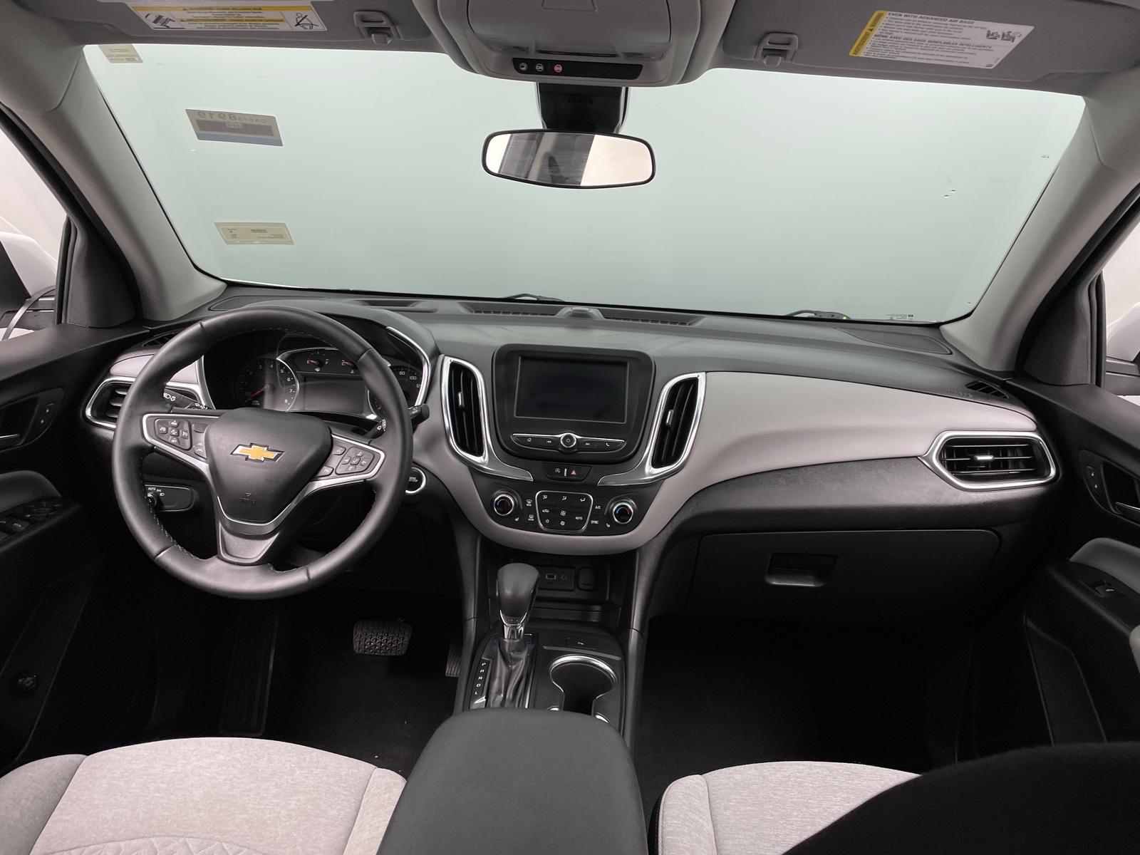 Thumbnail: 2023 Chevrolet Equinox - 3