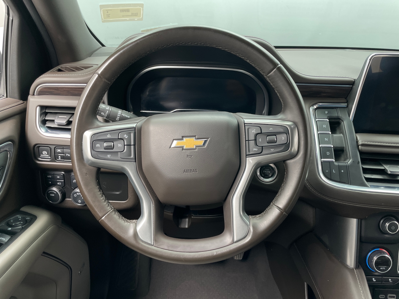 Thumbnail: 2024 Chevrolet Suburban - 4