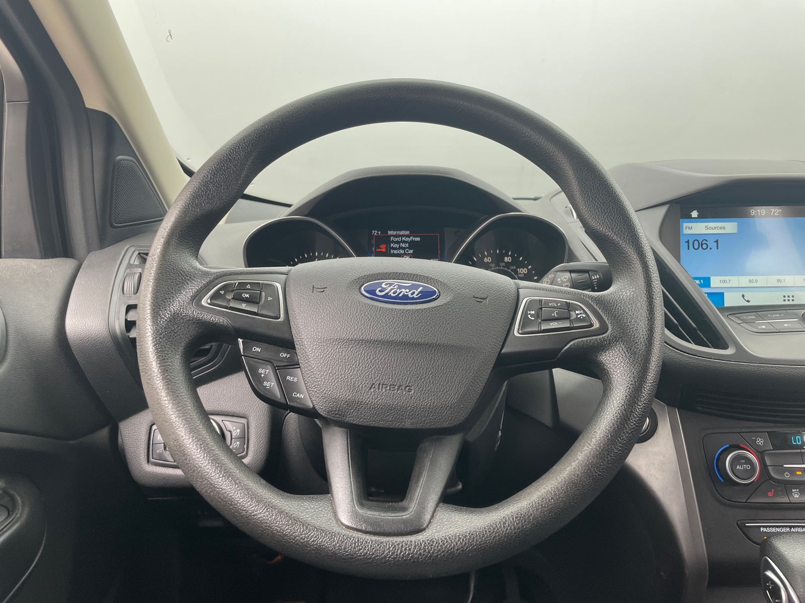 Thumbnail: 2019 Ford Escape - 5