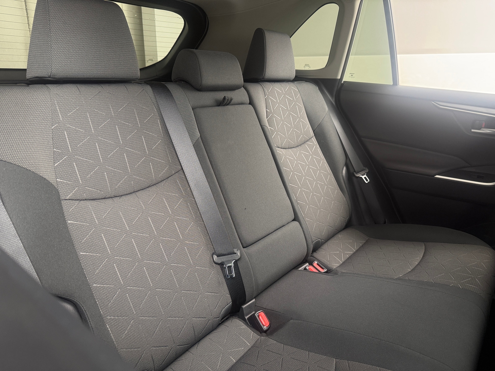 Thumbnail: 2019 Toyota RAV4 - 6