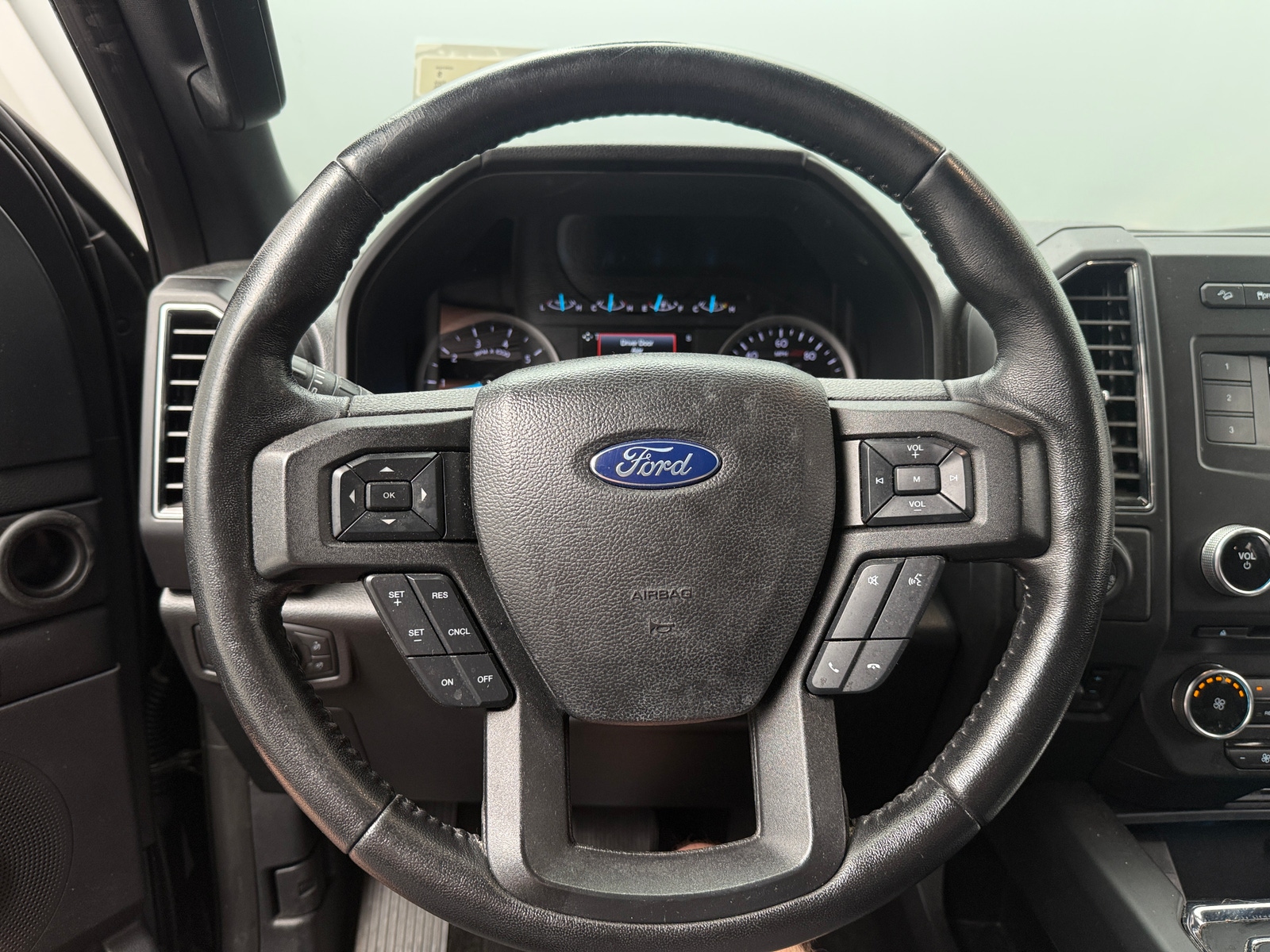 Thumbnail: 2018 Ford Expedition MAX - 5