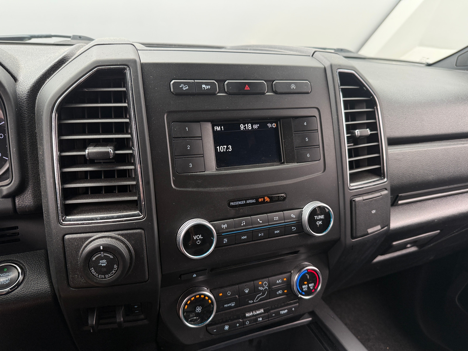 Thumbnail: 2018 Ford Expedition MAX - 4