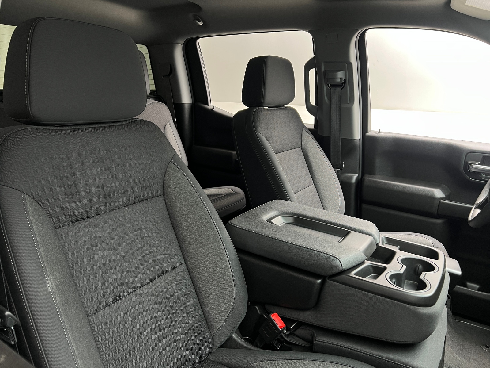 Thumbnail: 2024 Chevrolet Silverado 1500 - 2