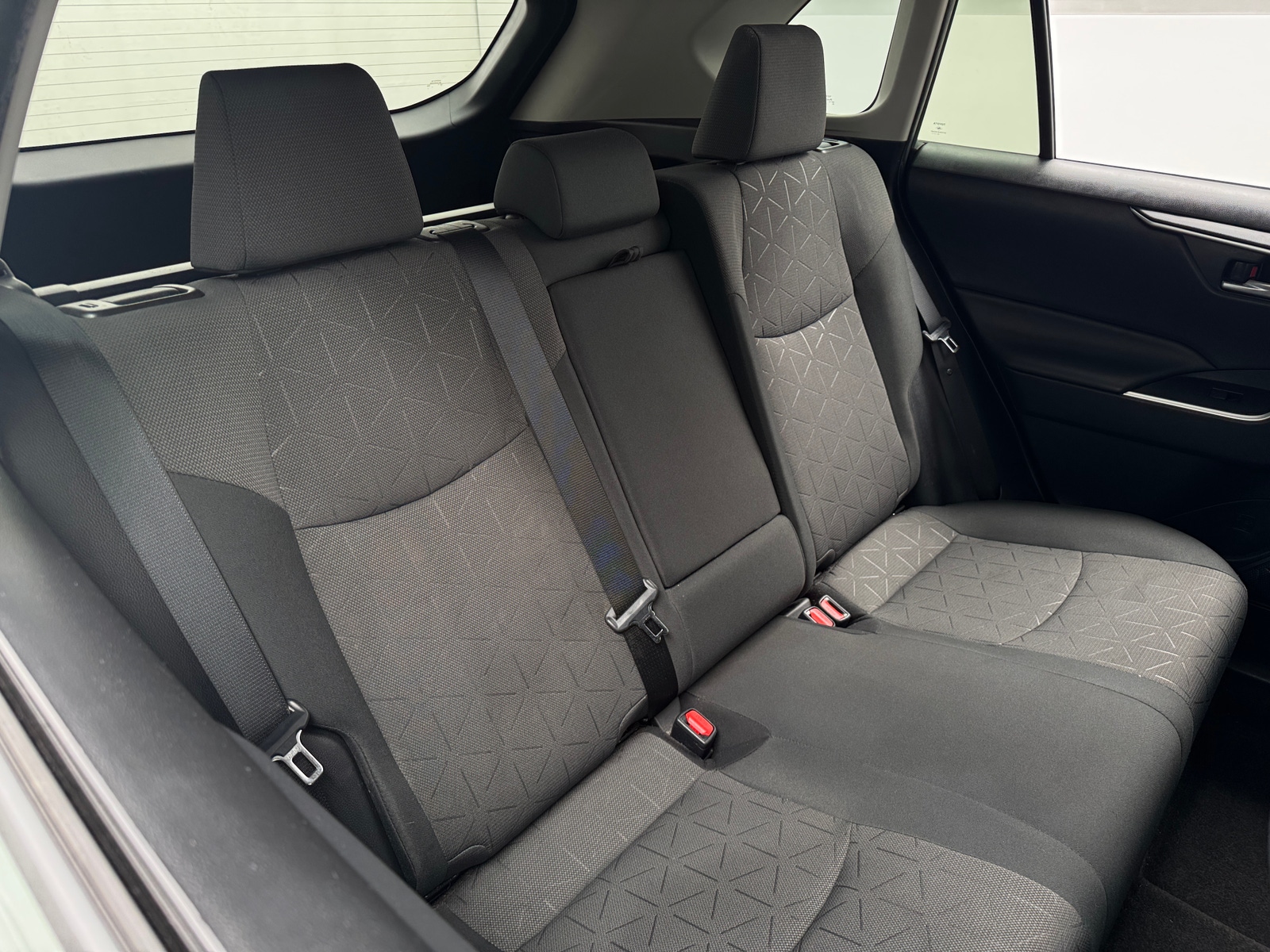 Thumbnail: 2019 Toyota RAV4 - 6