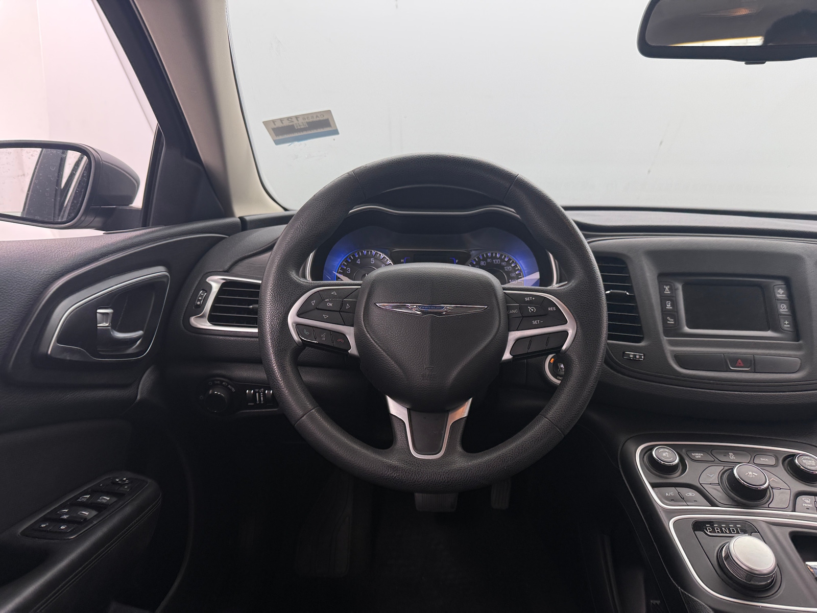 Thumbnail: 2015 Chrysler 200 - 5
