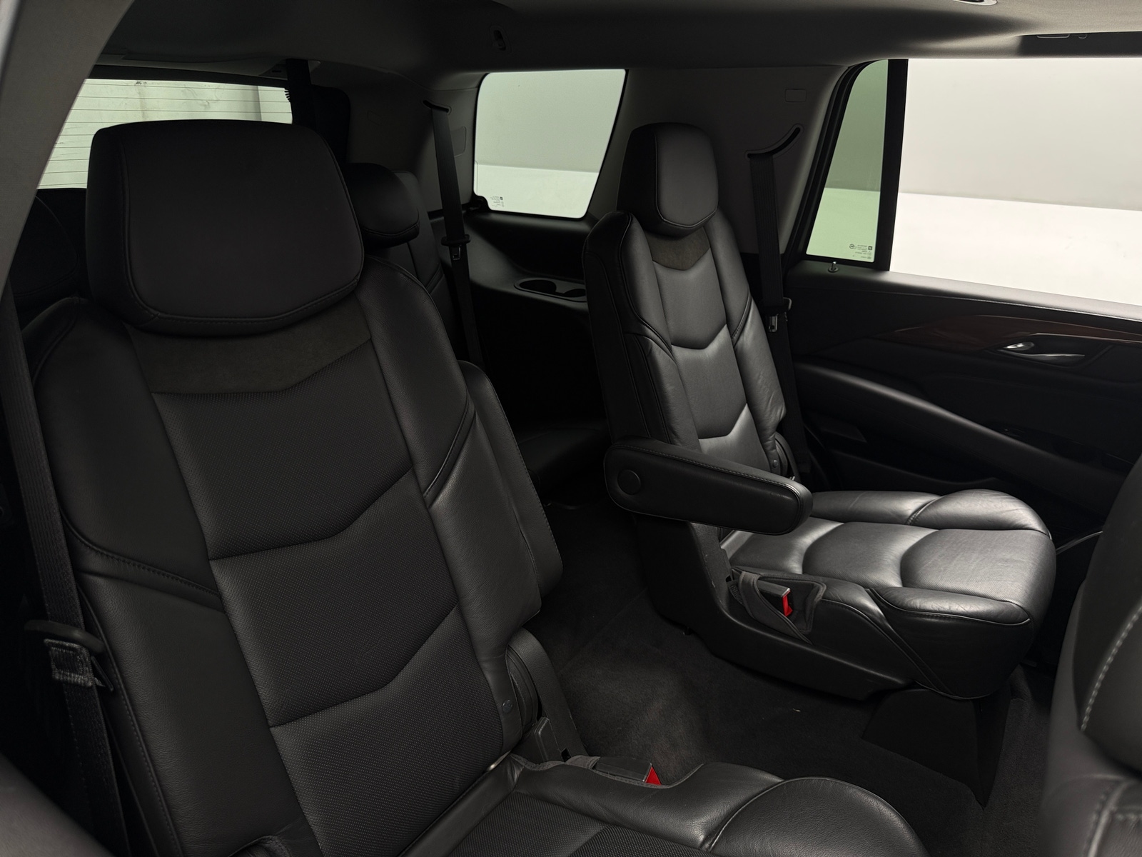 Thumbnail: 2019 Cadillac Escalade - 5