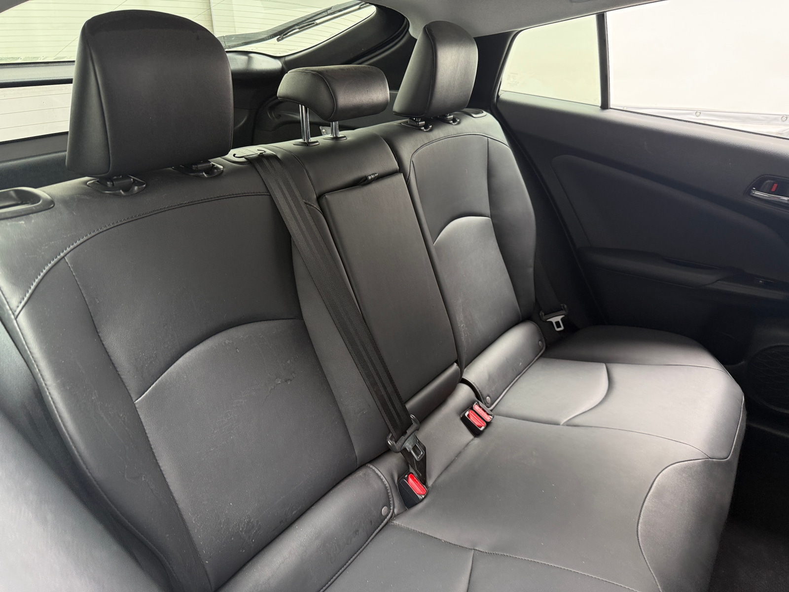 Thumbnail: 2018 Toyota Prius - 6