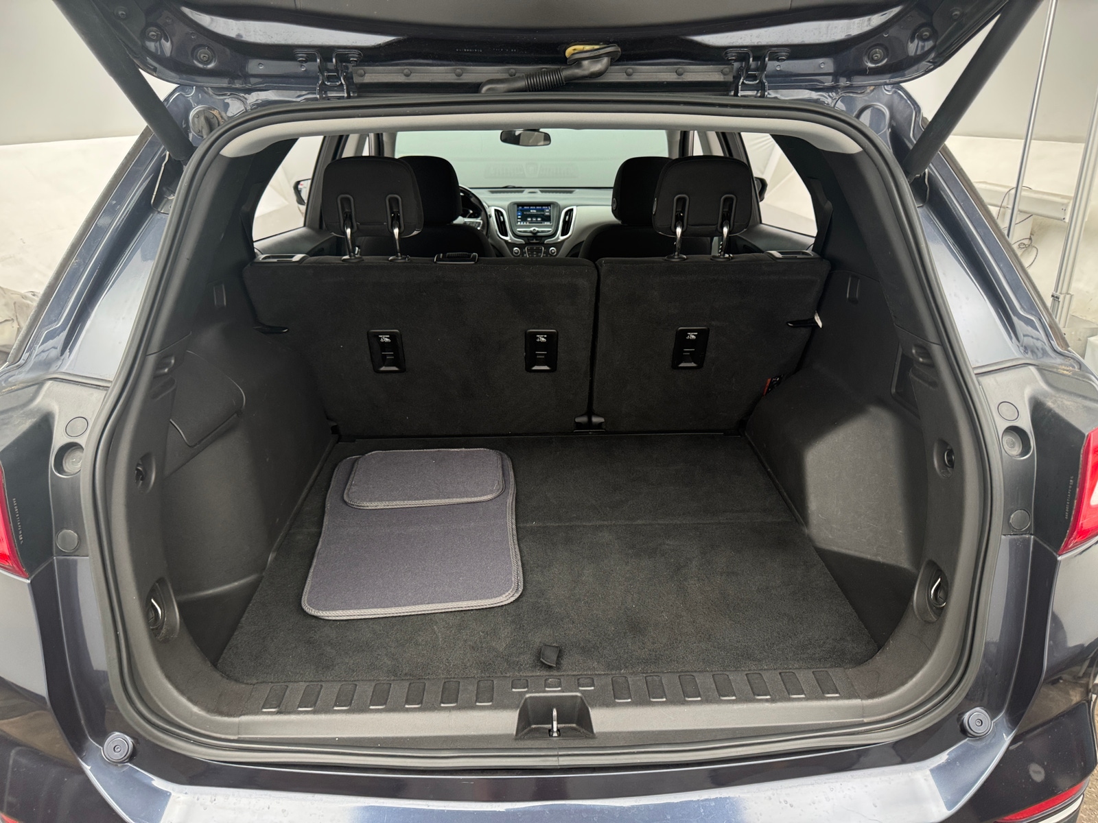 Thumbnail: 2019 Chevrolet Equinox - 7