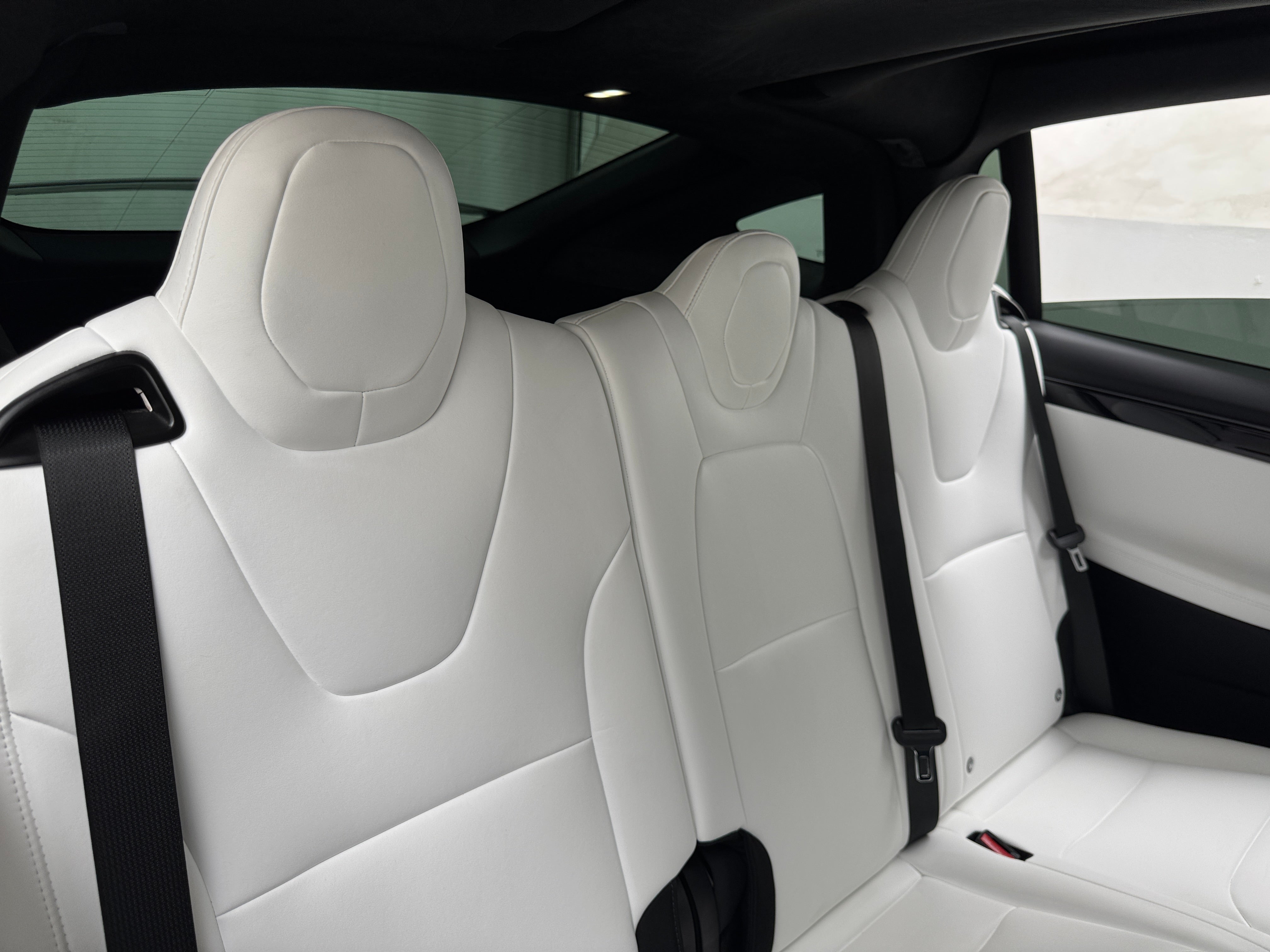 Used 2021 Tesla Model X Long Range Plus with VIN 5YJXCDE21MF322421 for sale in Oak Creek, WI