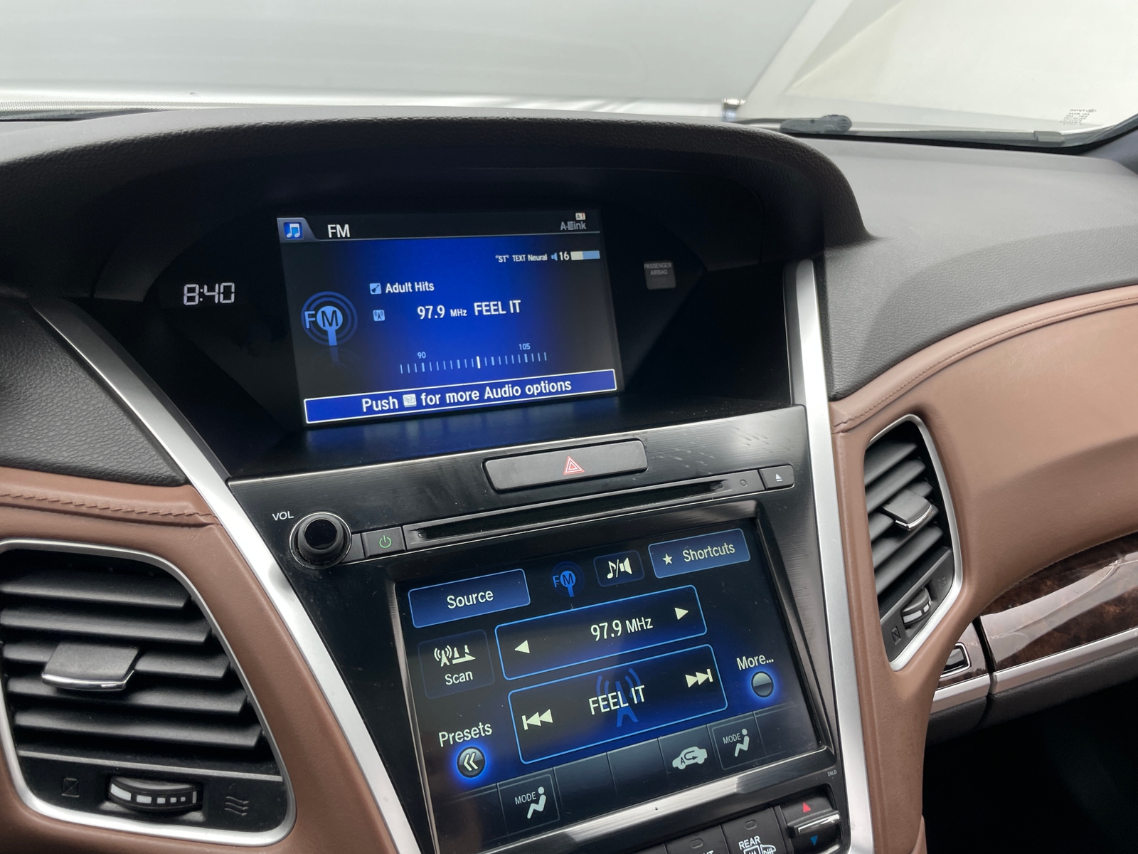Thumbnail: 2018 Acura RLX - 3